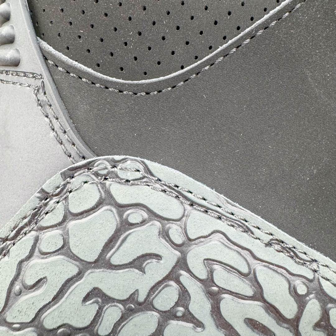 Air Jordan 3 Retro 'Black Cat' - Premium Comfort & Iconic Style 18 1733433109 108