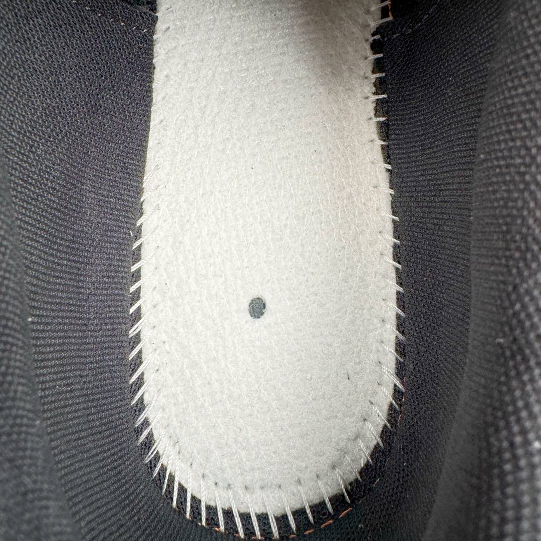 图片[10]-＃M纯原 New Balance M1906AF 解构黑武士 NB新百伦潮流复古织物皮革减震防滑耐磨轻便低帮跑步鞋 原档数据独立私模大底 唯一正确六层组合大底 RB前软后硬 百分百还原原鞋脚感 基于市场现有版本全新升级调整 NB市场最强产物 全网最全配色加持 全套原楦原纸板原厂数据开发 全鞋电脑针车加持 原厂网布 原装进口头层翻毛皮料正确绒感卡色 正确中底拉帮中底网布细节 一比一手工擦旧效果 冲裁组合 匠心打造 耗时两个月开发完成 工艺极其复杂难度可想而知 高端零售专供产物 尺码：36 37 37.5 38 38.5 39.5 40 40.5 41.5 42 42.5 43 44 44.5 45 45.5 46.5 47-选品中心