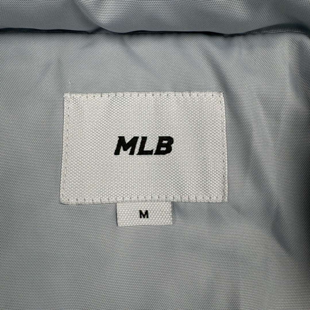 图片[13]-MLB FW23 纽约洋基队字母印花立领保暖填充防风长袖羽绒服短款男女同款 NY~原厂出品，能被韩国一众明星拿来当团服的，MLB今年羽绒服开挂了。经典黑白，今年这个卡其色真是绝绝子，配上MLB冠军球队ny标志好看的不能在好看了！ 这个蓬松度这个版型绝对是我的心头爱了高级~国标80%白鸭绒填充！ 冬日街头的慵懒风 蓬松度高，零下十几度穿着也没问题~立领设计走在户外把领子拉到最高。时尚潮流百搭，双手插进口袋非常暖和了，尺码让所有身材都可以轻松驾驭!款式经典不过时，保暖又实穿，百搭！可配情侣外套强烈推荐! 值得购入的MLB正品原单羽绒服 尺码：XS S M L XL XXL 尺码 衣长 肩宽 胸围 袖长 建议合适XS 65 55 119 60 90-110斤 Ｓ 67 56 124 61 115-130斤 Ｍ 69 57 129 62 135-145斤 L 71 58 134 63 145-155斤 XL 73 59 139 64 155-170斤 XXL 75 60 144 65 175-200斤-选品中心