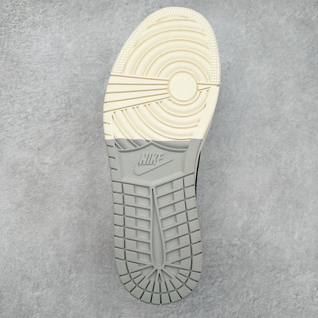 图片[9]-Air Jordan AJ1 Low 低帮系列定制配色 SJ2068-134 原厂内置气垫魔块 A模大底 头层小牛皮 鞋舌AJ原厂专用牛津布+AJ专用反口珍珠布+原厂无杂质高弹内里海棉+特殊封边弹力鞋带 尺码：36 36.5 37.5 38 38.5 39 40 40.5 41 42 42.5 43 44 44.5 45 46-选品中心