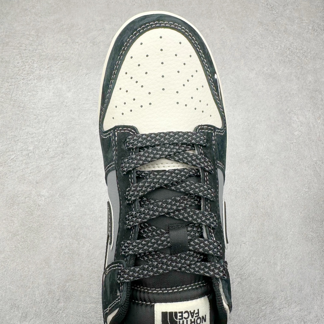 图片[4]-NK Dunk Low 定制配色 XS1086-005 大厂出品 极力推荐 原装头层材料 独家版型蒸餾加工帶來的是更好的视觉和脚感体验大厂纯原品质出货 清洁度 电绣工艺 皮料切割干净无任何毛边 细节完美 尺码：36 36.5 37.5 38 38.5 39 40 40.5 41 42 42.5 43 44 44.5 45 46 47.5-选品中心