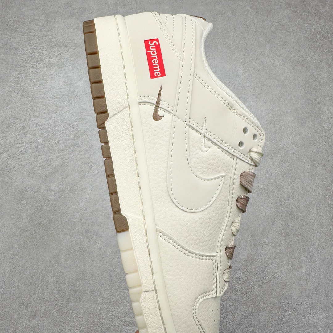 图片[6]-NK Dunk Low 定制配色 BB8675-113 大厂出品 极力推荐 原装头层材料 独家版型蒸餾加工帶來的是更好的视觉和脚感体验大厂纯原品质出货 清洁度 电绣工艺 皮料切割干净无任何毛边 细节完美 尺码：36 36.5 37.5 38 38.5 39 40 40.5 41 42 42.5 43 44 44.5 45 46 47.5-选品中心