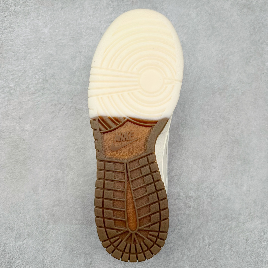 图片[9]-NK Dunk Low 定制配色 BB8675-113 大厂出品 极力推荐 原装头层材料 独家版型蒸餾加工帶來的是更好的视觉和脚感体验大厂纯原品质出货 清洁度 电绣工艺 皮料切割干净无任何毛边 细节完美 尺码：36 36.5 37.5 38 38.5 39 40 40.5 41 42 42.5 43 44 44.5 45 46 47.5-选品中心