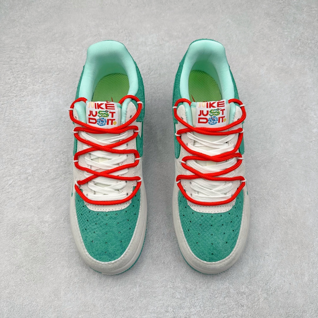 图片[2]-NK Air Force 1´07 Low 空军一号低帮百搭休闲运动板鞋 DF0188-010 柔软、弹性十足的缓震性能和出色的中底设计 横跨复古与现代的外型结合 造就出风靡全球 三十多年的Force 1 直到今天还深受青睐 尺码：36 36.5 37.5 38 38.5 39 40 40.5 41 42 42.5 43 44 44.5 45-选品中心