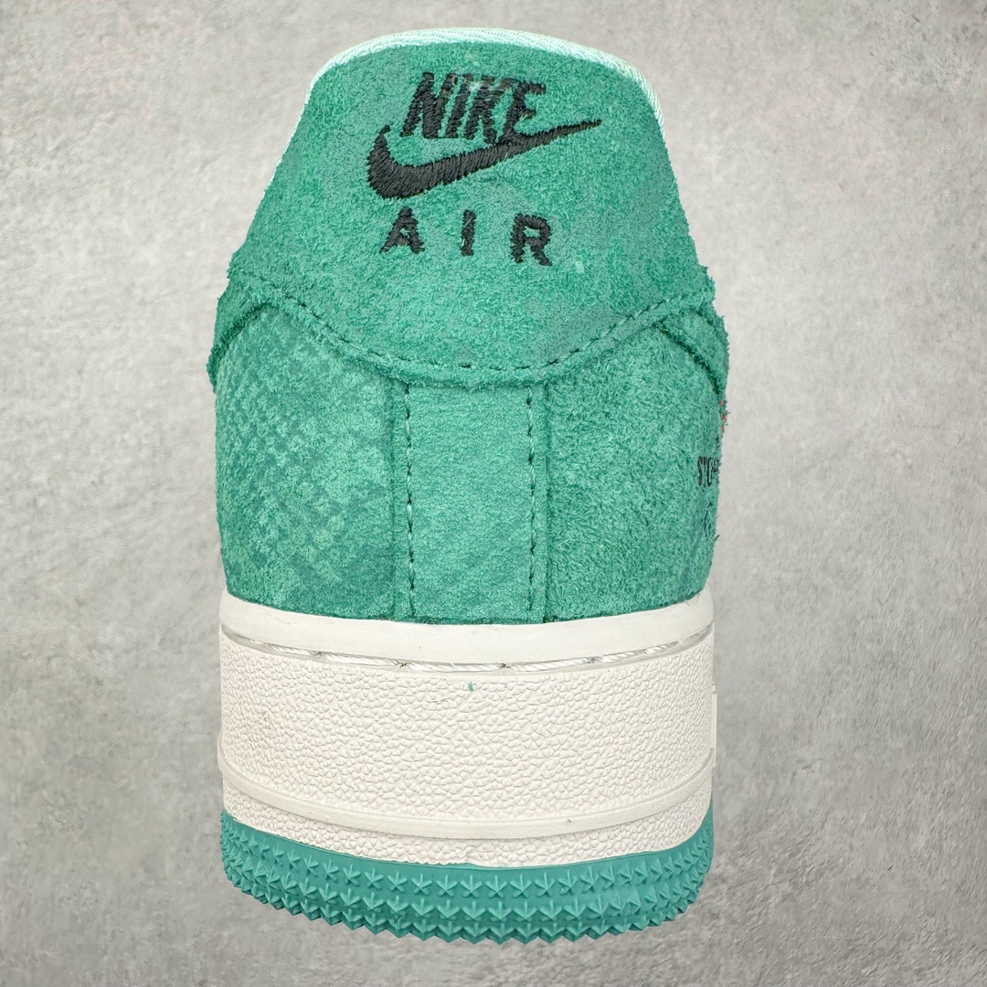 图片[8]-NK Air Force 1´07 Low 空军一号低帮百搭休闲运动板鞋 DF0188-010 柔软、弹性十足的缓震性能和出色的中底设计 横跨复古与现代的外型结合 造就出风靡全球 三十多年的Force 1 直到今天还深受青睐 尺码：36 36.5 37.5 38 38.5 39 40 40.5 41 42 42.5 43 44 44.5 45-选品中心