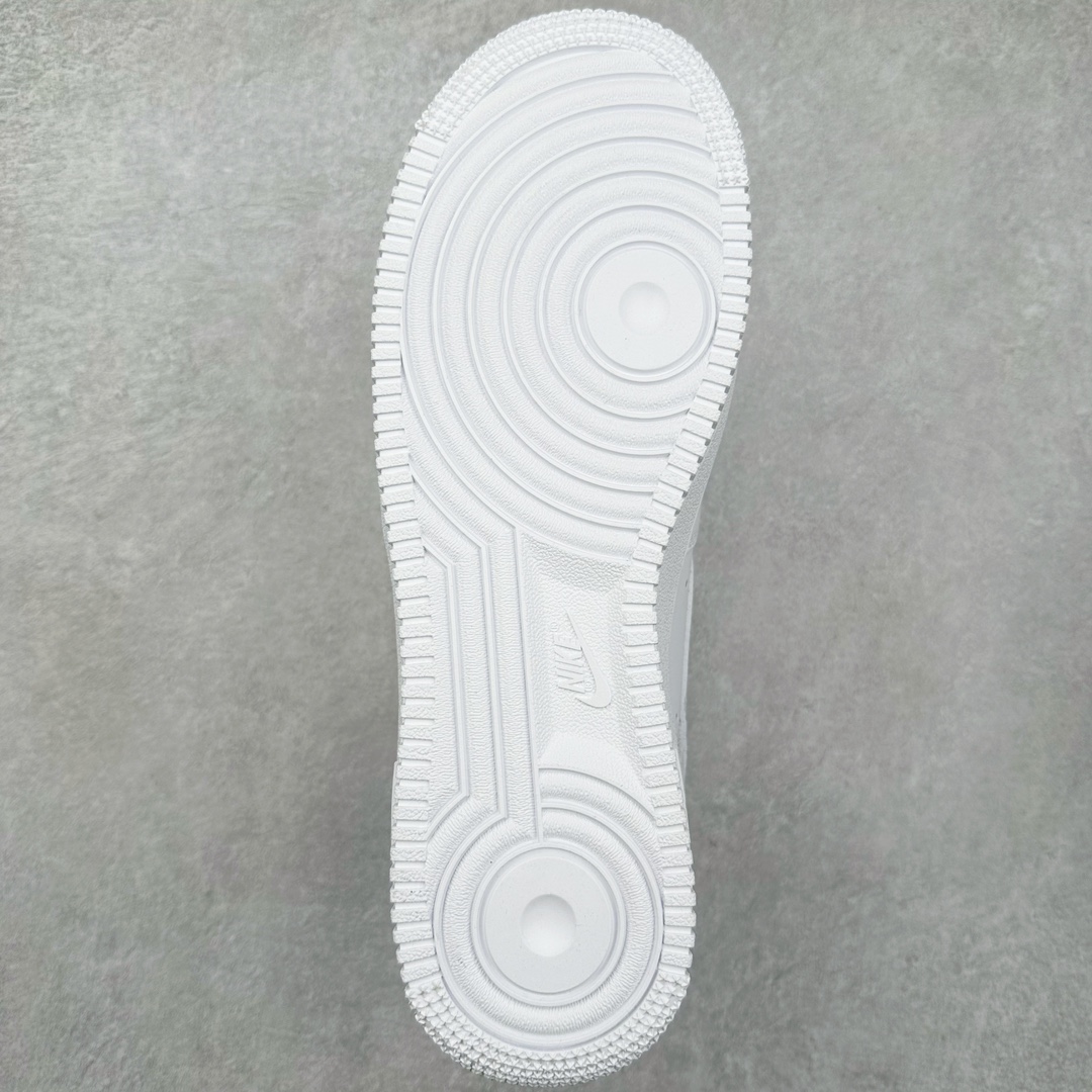 图片[9]-NK Air Force 1´07 Low 空军一号低帮百搭休闲运动板鞋 DJ3911-100 柔软、弹性十足的缓震性能和出色的中底设计 横跨复古与现代的外型结合 造就出风靡全球 三十多年的Force 1 直到今天还深受青睐 尺码：36 36.5 37.5 38 38.5 39 40 40.5 41 42 42.5 43 44 44.5 45-选品中心