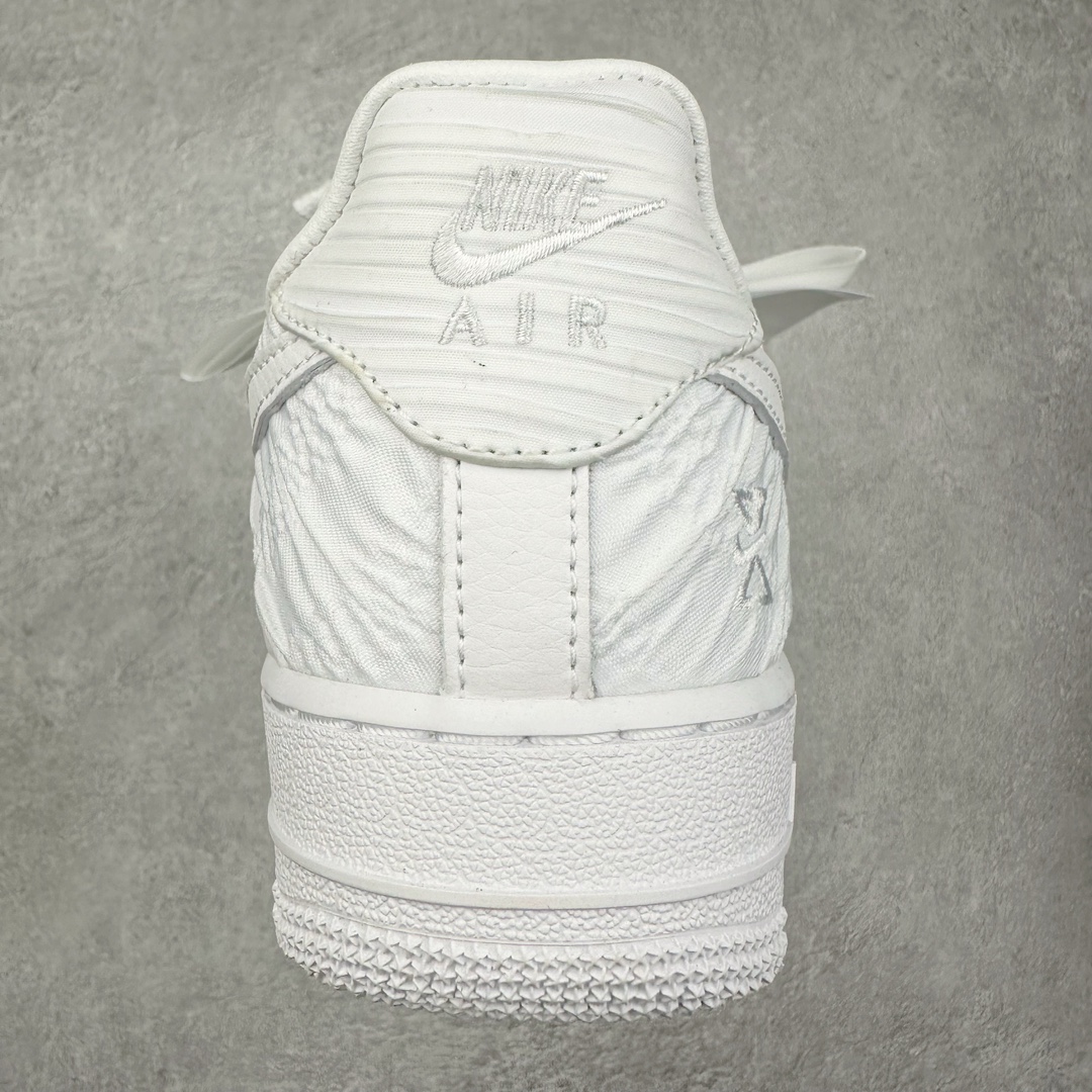 图片[8]-NK Air Force 1´07 Low 空军一号低帮百搭休闲运动板鞋 DV4244-111 柔软、弹性十足的缓震性能和出色的中底设计 横跨复古与现代的外型结合 造就出风靡全球 三十多年的Force 1 直到今天还深受青睐 尺码：36 36.5 37.5 38 38.5 39 40 40.5 41 42 42.5 43 44 44.5 45-选品中心