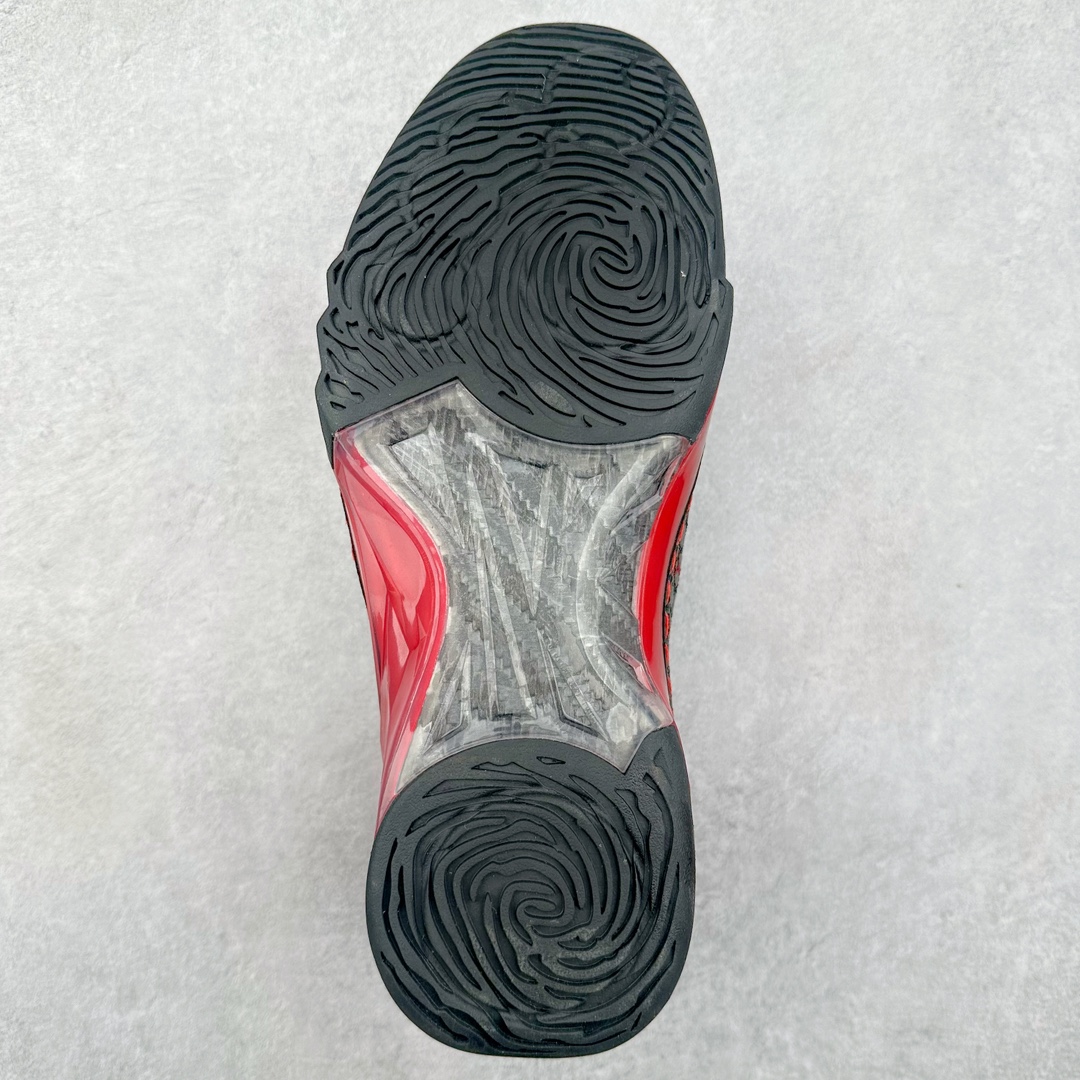 图片[9]-Air Jordan XX3 OG 迈克尔·乔丹高帮复古休闲文化运动篮球鞋 318474-061 原楦开发版型 采用厚实荔枝纹仿牛皮组合牛剖革鞋面材质 中底搭载仿塑纤中板缓震 缜密中底拉帮工艺 搭载一次压模成形 Phylon中底 外置高性能环抱式TPU组合防滑耐磨橡胶大底 AJ23在诞生以前被称为AJ系列最后一代以数字命名的球鞋 所以在设计上格外用心 体现出绅士的儒雅风格 鞋舌上带有雕花细节设计 大面积TPU稳定托盘 鞋面缝有三维走线 鞋头有MJ本人签名印字 Phylon中底 全掌Zoom Air缓震科技 外底纹路为MJ本人放大的指纹 尺码：40 40.5 41 42 42.5 43 44 44.5 45 46 47.5-选品中心