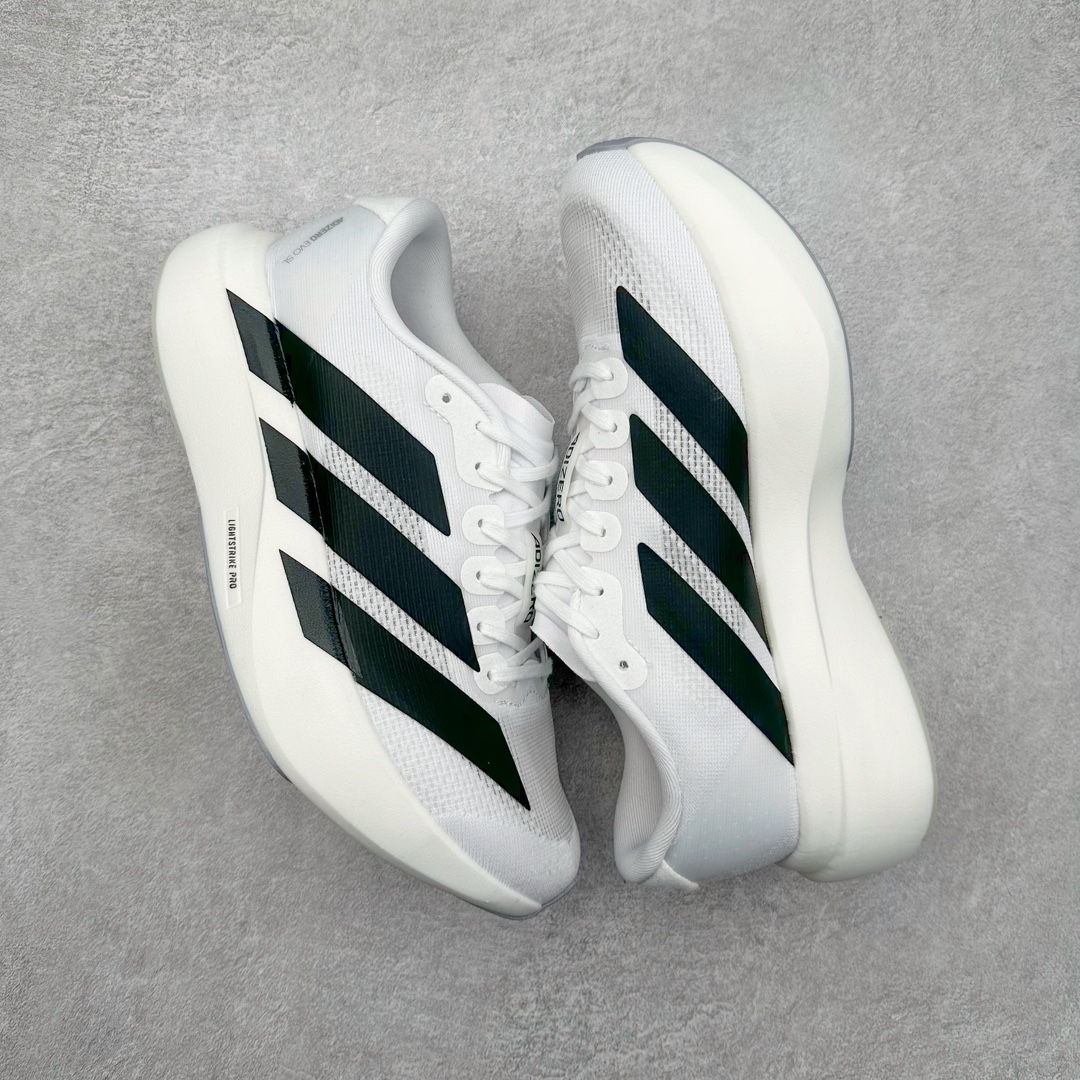 图片[3]-AD Adizero Eva SL M 零度进化版系列低帮轻便透气竞速休闲运动慢跑鞋 JP6206 相信大家对去年 adidas 横空出世的「顶级超跑」adiZero Adios Pro EVO 1 记忆犹新！不仅登顶阿迪史上最轻跑鞋宝座，更在接下来的全球马拉松赛事中，持续书写着惊人成绩，被网友戏称新一代「阿迪神鞋」全网刷屏！极简设计语言与强烈速度感和存在感的鞋侧三线，让人过目不忘，特别种草！其中定位于中长跑训练的 adidas Adizero Evo SL，整体外观造型与 adiZero Adios Pro EVO 1 非常相似。中底配置方面搭载全掌 Lightstrike Pro，鞋面采用透气网面示人，契合日常训练鞋的定位，更加耐用。外底给到了马牌橡胶，及类似上代竞速旗舰 adidas Adizero Adios Pro 3 区域分布。整体看下来无论是外观的鲜明辨识度，还是配置的扎实程度都很顶。尺码：36 36⅔ 37⅓ 38 38⅔ 39⅓ 40 40⅔ 41⅓ 42 42⅔ 43⅓ 44 45-选品中心