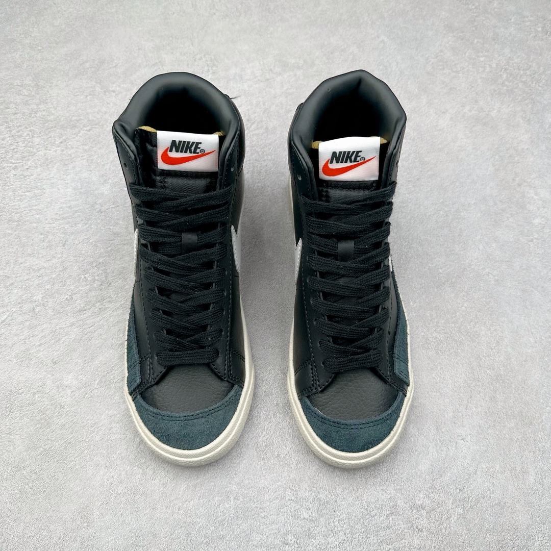 图片[2]-＃福利特价 NK Blazer Mid \’1977 Vintage WE 经典开拓者高帮百搭休闲运动板鞋 浓郁的复古造型 Blazer Mid 同样拥有着许多球鞋玩家的喜爱。近日一款多彩新品曝光，不同于熟悉的素雅气氛，强烈的视觉对撞，令人眼前一亮！整体鞋身辅以柔软的荔枝皮打造，内外均采用鲜明的撞色示人。黄、蓝、绿、红的对称刻画，加之细节轮廓的色调勾勒，活力满载的夏日清爽气息扑面而来，上脚想必也会为你带来超高的回头率表现。尺码：36 36.5 37.5 38 38.5 39 40 40.5 41 42 42.5 43 44 44.5 45-选品中心