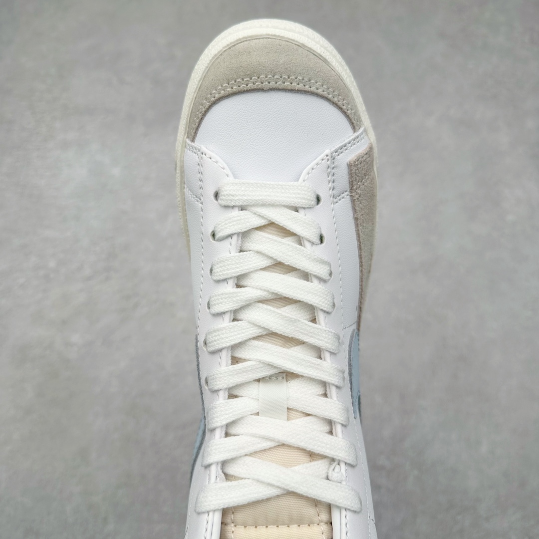 图片[4]-＃福利特价 NK Blazer Mid \’1977 Vintage WE 经典开拓者高帮百搭休闲运动板鞋 浓郁的复古造型 Blazer Mid 同样拥有着许多球鞋玩家的喜爱。近日一款多彩新品曝光，不同于熟悉的素雅气氛，强烈的视觉对撞，令人眼前一亮！整体鞋身辅以柔软的荔枝皮打造，内外均采用鲜明的撞色示人。黄、蓝、绿、红的对称刻画，加之细节轮廓的色调勾勒，活力满载的夏日清爽气息扑面而来，上脚想必也会为你带来超高的回头率表现。尺码：36 36.5 37.5 38 38.5 39 40 40.5 41 42 42.5 43 44 44.5 45-选品中心