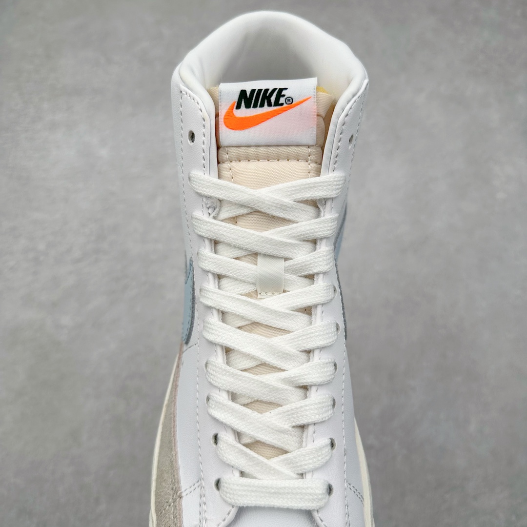 图片[5]-＃福利特价 NK Blazer Mid \’1977 Vintage WE 经典开拓者高帮百搭休闲运动板鞋 浓郁的复古造型 Blazer Mid 同样拥有着许多球鞋玩家的喜爱。近日一款多彩新品曝光，不同于熟悉的素雅气氛，强烈的视觉对撞，令人眼前一亮！整体鞋身辅以柔软的荔枝皮打造，内外均采用鲜明的撞色示人。黄、蓝、绿、红的对称刻画，加之细节轮廓的色调勾勒，活力满载的夏日清爽气息扑面而来，上脚想必也会为你带来超高的回头率表现。尺码：36 36.5 37.5 38 38.5 39 40 40.5 41 42 42.5 43 44 44.5 45-选品中心