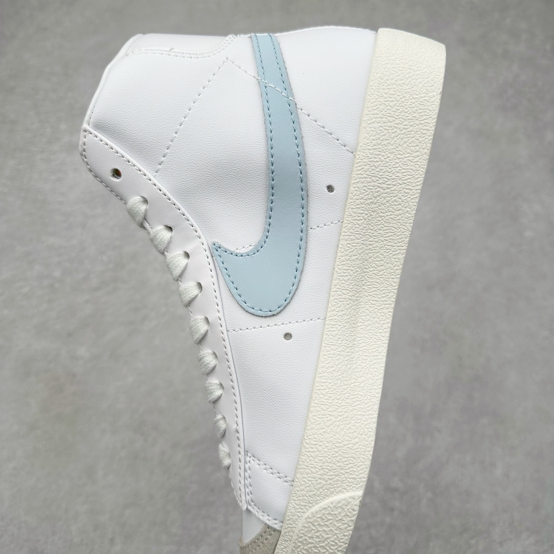 图片[7]-＃福利特价 NK Blazer Mid \’1977 Vintage WE 经典开拓者高帮百搭休闲运动板鞋 浓郁的复古造型 Blazer Mid 同样拥有着许多球鞋玩家的喜爱。近日一款多彩新品曝光，不同于熟悉的素雅气氛，强烈的视觉对撞，令人眼前一亮！整体鞋身辅以柔软的荔枝皮打造，内外均采用鲜明的撞色示人。黄、蓝、绿、红的对称刻画，加之细节轮廓的色调勾勒，活力满载的夏日清爽气息扑面而来，上脚想必也会为你带来超高的回头率表现。尺码：36 36.5 37.5 38 38.5 39 40 40.5 41 42 42.5 43 44 44.5 45-选品中心