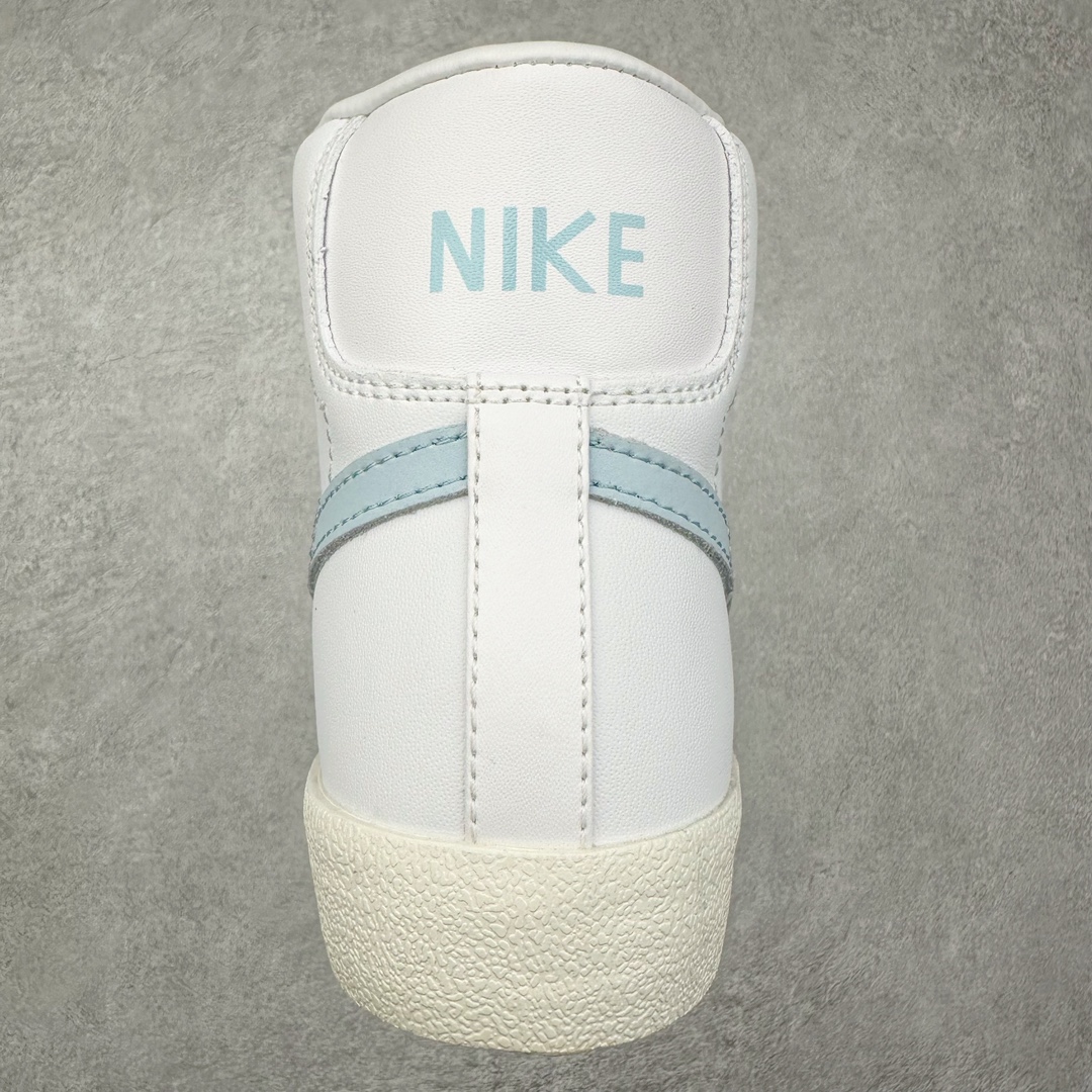 图片[8]-＃福利特价 NK Blazer Mid \’1977 Vintage WE 经典开拓者高帮百搭休闲运动板鞋 浓郁的复古造型 Blazer Mid 同样拥有着许多球鞋玩家的喜爱。近日一款多彩新品曝光，不同于熟悉的素雅气氛，强烈的视觉对撞，令人眼前一亮！整体鞋身辅以柔软的荔枝皮打造，内外均采用鲜明的撞色示人。黄、蓝、绿、红的对称刻画，加之细节轮廓的色调勾勒，活力满载的夏日清爽气息扑面而来，上脚想必也会为你带来超高的回头率表现。尺码：36 36.5 37.5 38 38.5 39 40 40.5 41 42 42.5 43 44 44.5 45-选品中心