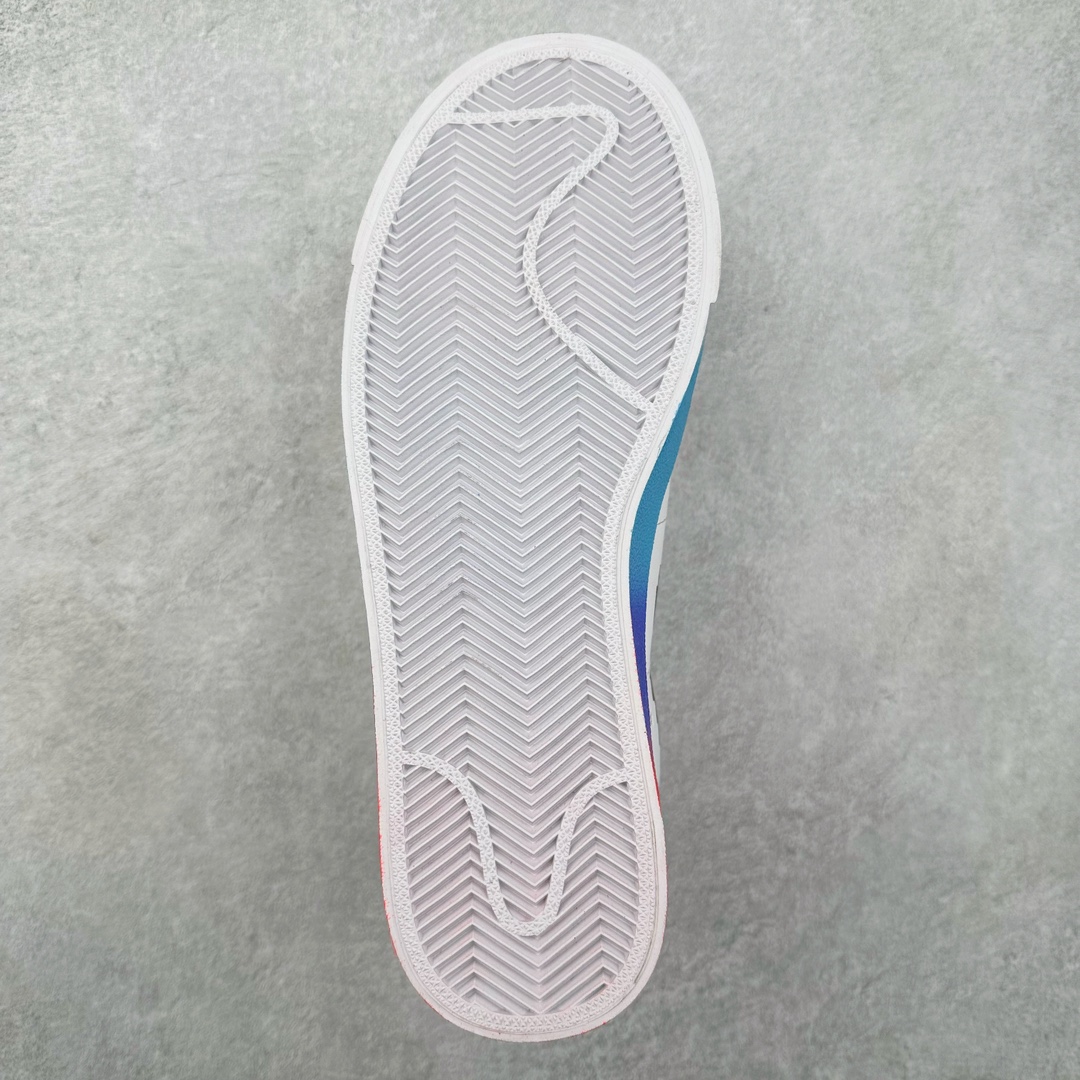 图片[9]-＃福利特价 NK Blazer Mid \’1977 Vintage WE 经典开拓者高帮百搭休闲运动板鞋 浓郁的复古造型 Blazer Mid 同样拥有着许多球鞋玩家的喜爱。近日一款多彩新品曝光，不同于熟悉的素雅气氛，强烈的视觉对撞，令人眼前一亮！整体鞋身辅以柔软的荔枝皮打造，内外均采用鲜明的撞色示人。黄、蓝、绿、红的对称刻画，加之细节轮廓的色调勾勒，活力满载的夏日清爽气息扑面而来，上脚想必也会为你带来超高的回头率表现。尺码：36 36.5 37.5 38 38.5 39 40 40.5 41 42 42.5 43 44 44.5 45-选品中心