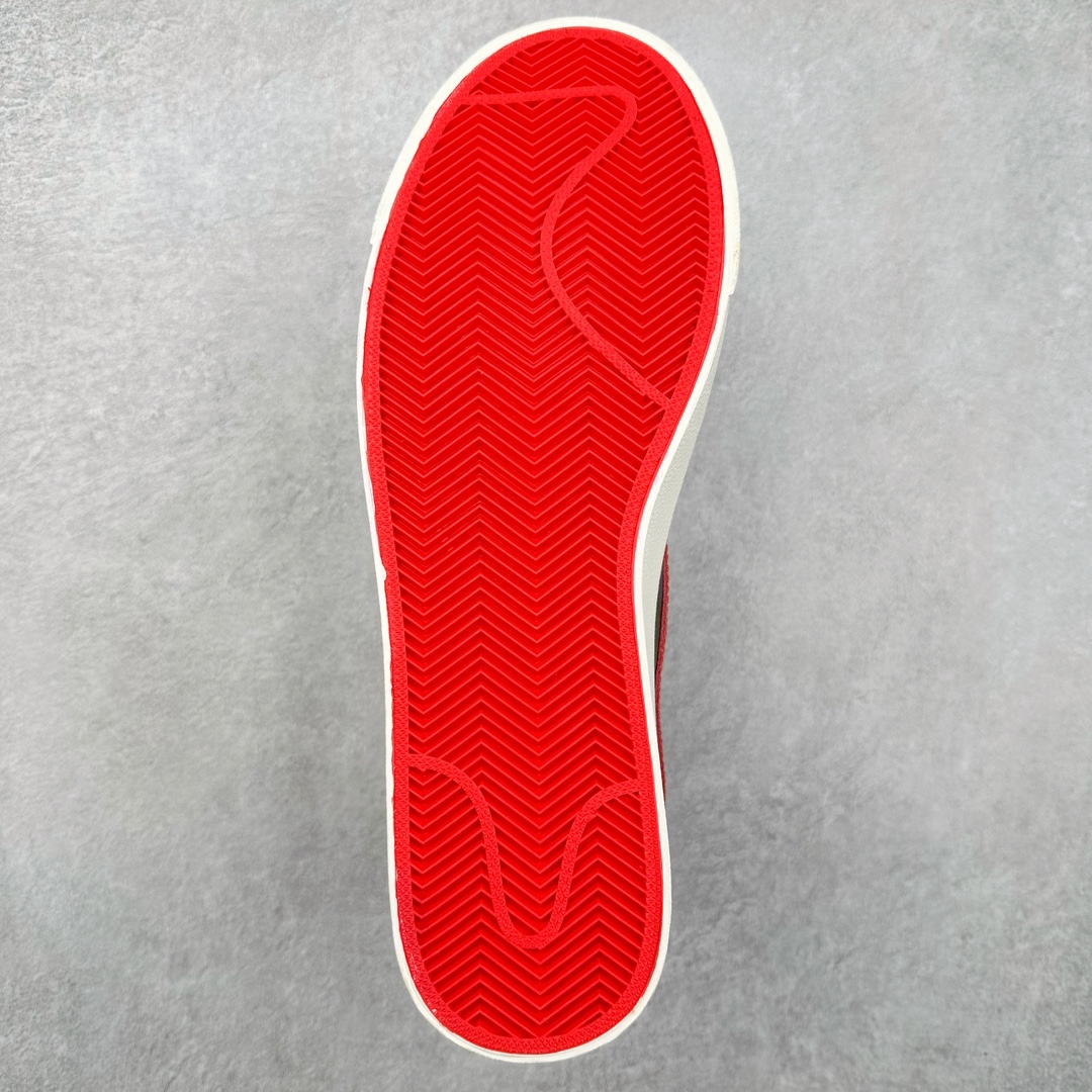 图片[9]-＃福利特价 NK Blazer Mid \’1977 Vintage WE 经典开拓者高帮百搭休闲运动板鞋 浓郁的复古造型 Blazer Mid 同样拥有着许多球鞋玩家的喜爱。近日一款多彩新品曝光，不同于熟悉的素雅气氛，强烈的视觉对撞，令人眼前一亮！整体鞋身辅以柔软的荔枝皮打造，内外均采用鲜明的撞色示人。黄、蓝、绿、红的对称刻画，加之细节轮廓的色调勾勒，活力满载的夏日清爽气息扑面而来，上脚想必也会为你带来超高的回头率表现。尺码：36 36.5 37.5 38 38.5 39 40 40.5 41 42 42.5 43 44 44.5 45-选品中心