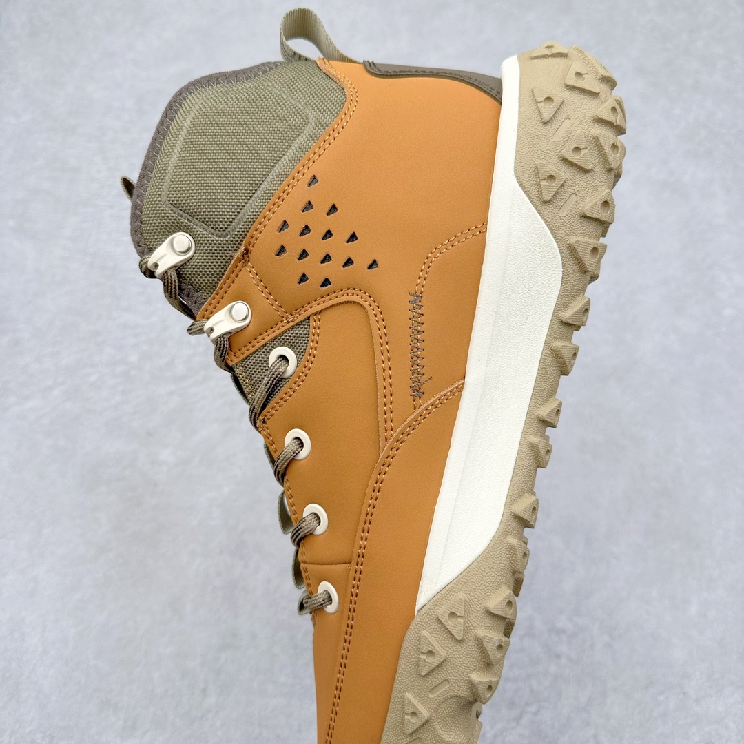 图片[7]-Timberland添柏岚/天伯伦户外高帮休闲大黄靴系列 广东大厂品质 原盒原包装 24ss新款 时尚潮流搭配 面料采用意大利🇮🇹顶级磨砂细纹牛皮 搭配防臭防腐真皮乳胶鞋垫 大底到五金都是代工厂原材料制作 同原版固特异永不开胶工艺 好货不杀猪 首单质量严格把控 全网独家首发 品质毋庸置疑 全套官网统一包装 给您完美的穿着体验 质量考究耐穿 型男必备 专治不帅 高品质脚感一流 今年冬季防寒户外专用 日常随意搭配 尺码：38 39 40 41 42 43 44（皮鞋码）-选品中心