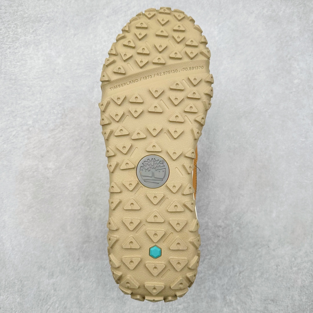 图片[9]-Timberland添柏岚/天伯伦户外高帮休闲大黄靴系列 广东大厂品质 原盒原包装 24ss新款 时尚潮流搭配 面料采用意大利🇮🇹顶级磨砂细纹牛皮 搭配防臭防腐真皮乳胶鞋垫 大底到五金都是代工厂原材料制作 同原版固特异永不开胶工艺 好货不杀猪 首单质量严格把控 全网独家首发 品质毋庸置疑 全套官网统一包装 给您完美的穿着体验 质量考究耐穿 型男必备 专治不帅 高品质脚感一流 今年冬季防寒户外专用 日常随意搭配 尺码：38 39 40 41 42 43 44（皮鞋码）-选品中心