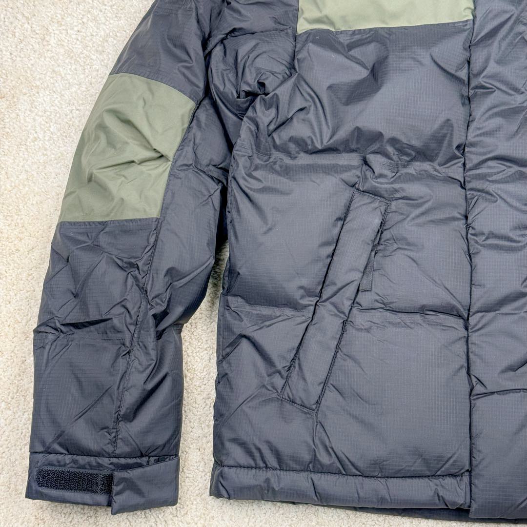 图片[6]-THE NORTH FACE 北面拼色拉链连帽长袖夹克外套羽绒服 The North Face于1966年成立，一直致力于为户外运动员的每一次严酷探索提供专业装备。作为全球户外运动领导品牌，The NorthFace以经过专业运动员测试、适应各类户外需求的产品助力探索者不断超越自我，激发人类潜能。The North Face象征着众多山脉中更冷、更值得挑战的北坡。品牌标志则来自Half Dome，一座位于美国加州Yosemite NationalPark（优胜美地国家公园）里的山峰，中文名字取为「北面」，象征着不畏惧的户外探索精神。1997年，The North Face采用全新的宣传标语「Never Stop Exploring探索永不停止」，体现品牌的探索精神，成为品牌的座右铭。尺码：S M L XL 2XL-选品中心