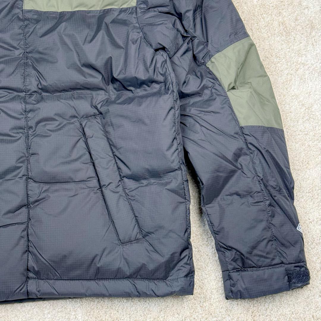 图片[7]-THE NORTH FACE 北面拼色拉链连帽长袖夹克外套羽绒服 The North Face于1966年成立，一直致力于为户外运动员的每一次严酷探索提供专业装备。作为全球户外运动领导品牌，The NorthFace以经过专业运动员测试、适应各类户外需求的产品助力探索者不断超越自我，激发人类潜能。The North Face象征着众多山脉中更冷、更值得挑战的北坡。品牌标志则来自Half Dome，一座位于美国加州Yosemite NationalPark（优胜美地国家公园）里的山峰，中文名字取为「北面」，象征着不畏惧的户外探索精神。1997年，The North Face采用全新的宣传标语「Never Stop Exploring探索永不停止」，体现品牌的探索精神，成为品牌的座右铭。尺码：S M L XL 2XL-选品中心