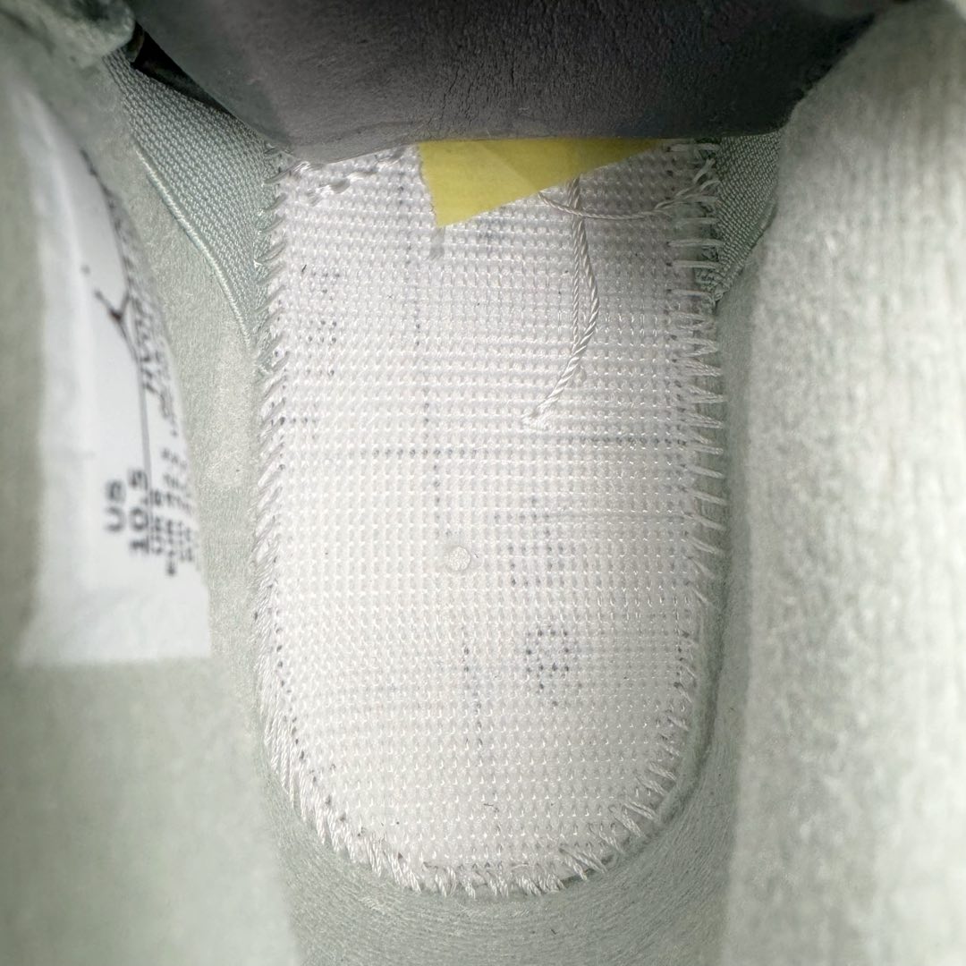 Air Jordan 4 Seafoam: Classic Style, Modern Comfort - Shop Now! 23 1733517736 625
