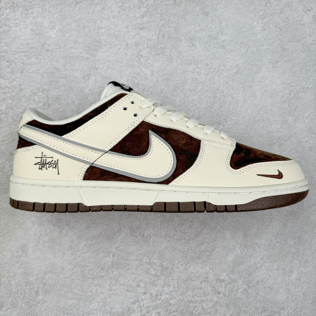 NK Dunk Low 定制配色 KK1988-027大厂出品 极力推荐 原装头层材料 独家版型蒸餾加工帶來的是更好的视觉和脚感体验大厂纯原品质出货 清洁度 电绣工艺 皮料切割干净无任何毛边 细节完美 尺码:36 36.5 37.5 38 38.5 39 40 40.5 41 42 42.5 43 44 44.5 45 46 47.5-选品中心