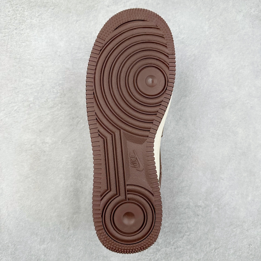 图片[9]-NK Air Force 1´07 Low 空军一号低帮百搭休闲运动板鞋 DM6688-004 柔软、弹性十足的缓震性能和出色的中底设计 横跨复古与现代的外型结合 造就出风靡全球 三十多年的Force 1 直到今天还深受青睐 尺码：36 36.5 37.5 38 38.5 39 40 40.5 41 42 42.5 43 44 44.5 45-选品中心