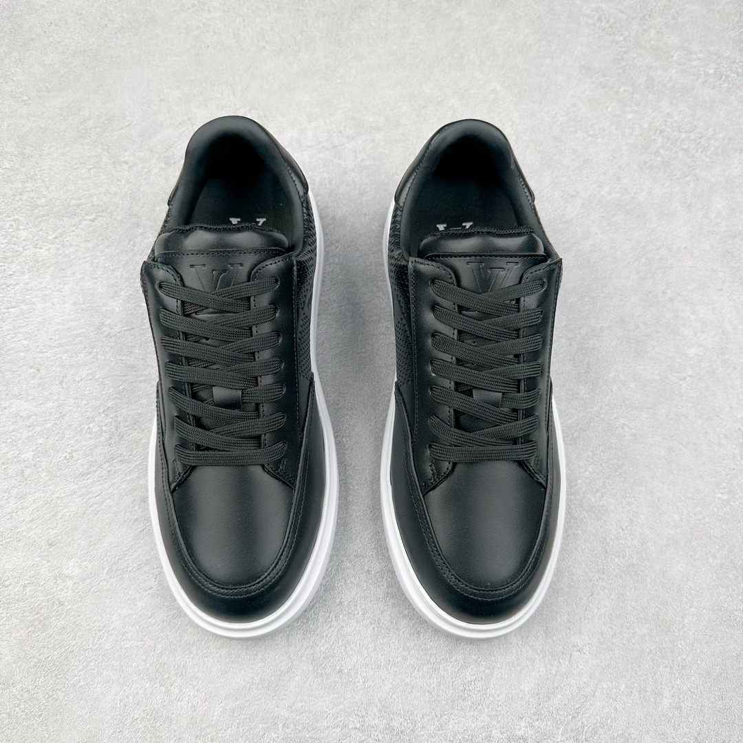 图片[2]-Louis vuitton beverly hills男士经典休闲运动鞋 款式为柔软牛皮革描摹经典 monogram 印花，塑造优雅鞋面。橡胶外底厚实而不失轻盈，其上点缀路易威登标识压纹。加衬内底和科技内衬再度升级舒适体验。意大利进口小牛皮内里高档舒适，原版大底轻盈耐磨！纯手工制作，细节决定品质 路易威登 -高端品质 原单-鞋面：🔝纳帕小牛皮、高周波品牌logo-内里：高弹力帆布布匹，牛皮垫脚-大底：超轻🌲tpu发泡🌲成型大底-超高品控·做工精细：凸显(高端·贵气·档次) 尺码：38-45-选品中心