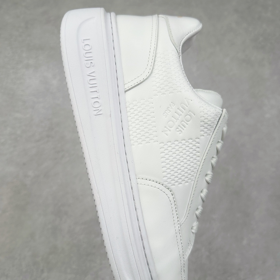 图片[6]-Louis vuitton beverly hills男士经典休闲运动鞋 款式为柔软牛皮革描摹经典 monogram 印花，塑造优雅鞋面。橡胶外底厚实而不失轻盈，其上点缀路易威登标识压纹。加衬内底和科技内衬再度升级舒适体验。意大利进口小牛皮内里高档舒适，原版大底轻盈耐磨！纯手工制作，细节决定品质 路易威登 -高端品质 原单-鞋面：🔝纳帕小牛皮、高周波品牌logo-内里：高弹力帆布布匹，牛皮垫脚-大底：超轻🌲tpu发泡🌲成型大底-超高品控·做工精细：凸显(高端·贵气·档次) 尺码：38-45-选品中心