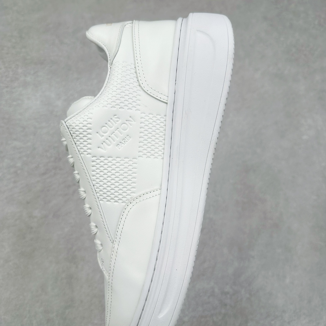 图片[7]-Louis vuitton beverly hills男士经典休闲运动鞋 款式为柔软牛皮革描摹经典 monogram 印花，塑造优雅鞋面。橡胶外底厚实而不失轻盈，其上点缀路易威登标识压纹。加衬内底和科技内衬再度升级舒适体验。意大利进口小牛皮内里高档舒适，原版大底轻盈耐磨！纯手工制作，细节决定品质 路易威登 -高端品质 原单-鞋面：🔝纳帕小牛皮、高周波品牌logo-内里：高弹力帆布布匹，牛皮垫脚-大底：超轻🌲tpu发泡🌲成型大底-超高品控·做工精细：凸显(高端·贵气·档次) 尺码：38-45-选品中心