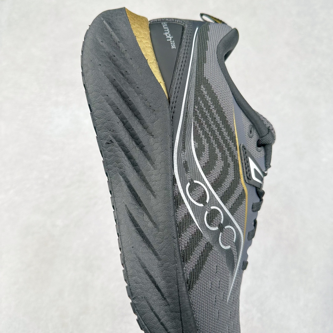 图片[6]-＃SG纯原 Saucony Triumph 22 索康尼胜利22代旗舰级缓震型跑鞋 性能相比前几代再升级：鞋面采用全新升级的工学网设计 贴合脚部更透气 中底部分使用最新的PWRRUN+材质 搭配PWRRUN+鞋垫使中底的大幅加厚 10mm坡差进一步提供缓震、回弹性能 内底则采用了FORMFIT动态适应系统 动态契合脚型 提升包裹性和舒适性 提供更卓越的动态回馈体验 XT-900橡胶大底 可提供良好的抓地力和较强抗磨性能 尺码：35.5 36 36.5 37.5 38 38.5 39 40 40.5 41 42 42.5 43 44 44.5 45-选品中心