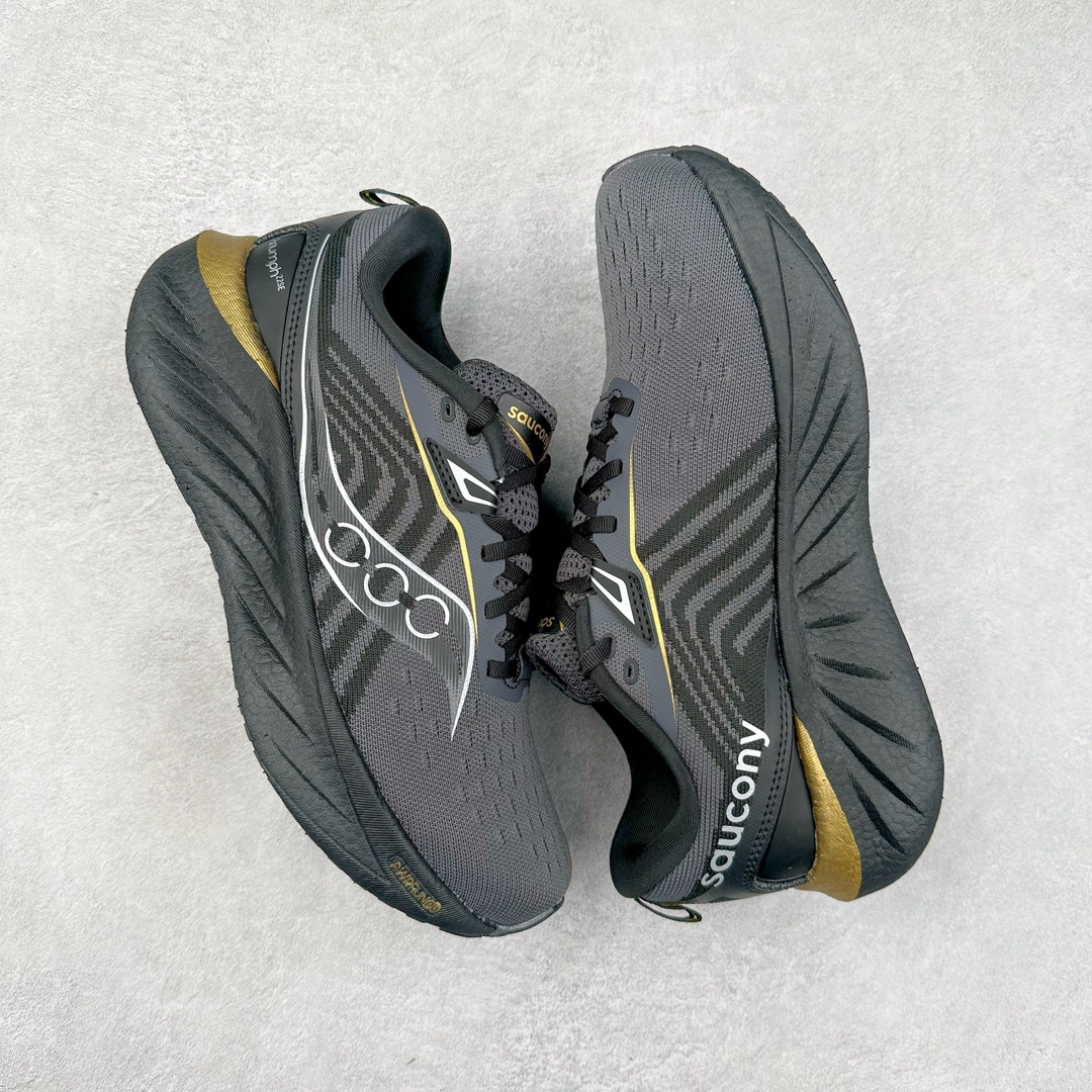 图片[3]-＃SG纯原 Saucony Triumph 22 索康尼胜利22代旗舰级缓震型跑鞋 性能相比前几代再升级：鞋面采用全新升级的工学网设计 贴合脚部更透气 中底部分使用最新的PWRRUN+材质 搭配PWRRUN+鞋垫使中底的大幅加厚 10mm坡差进一步提供缓震、回弹性能 内底则采用了FORMFIT动态适应系统 动态契合脚型 提升包裹性和舒适性 提供更卓越的动态回馈体验 XT-900橡胶大底 可提供良好的抓地力和较强抗磨性能 尺码：35.5 36 36.5 37.5 38 38.5 39 40 40.5 41 42 42.5 43 44 44.5 45-选品中心