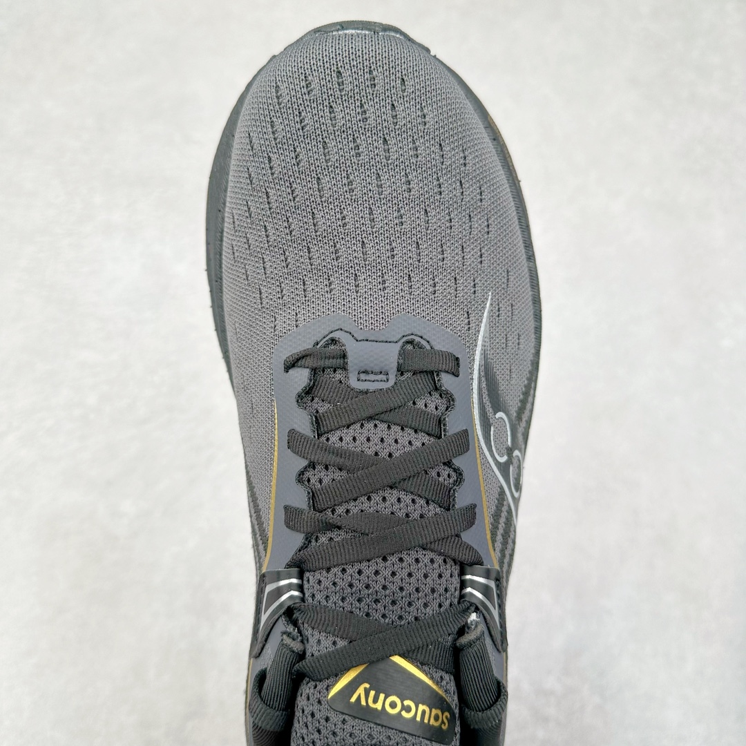图片[4]-＃SG纯原 Saucony Triumph 22 索康尼胜利22代旗舰级缓震型跑鞋 性能相比前几代再升级：鞋面采用全新升级的工学网设计 贴合脚部更透气 中底部分使用最新的PWRRUN+材质 搭配PWRRUN+鞋垫使中底的大幅加厚 10mm坡差进一步提供缓震、回弹性能 内底则采用了FORMFIT动态适应系统 动态契合脚型 提升包裹性和舒适性 提供更卓越的动态回馈体验 XT-900橡胶大底 可提供良好的抓地力和较强抗磨性能 尺码：35.5 36 36.5 37.5 38 38.5 39 40 40.5 41 42 42.5 43 44 44.5 45-选品中心