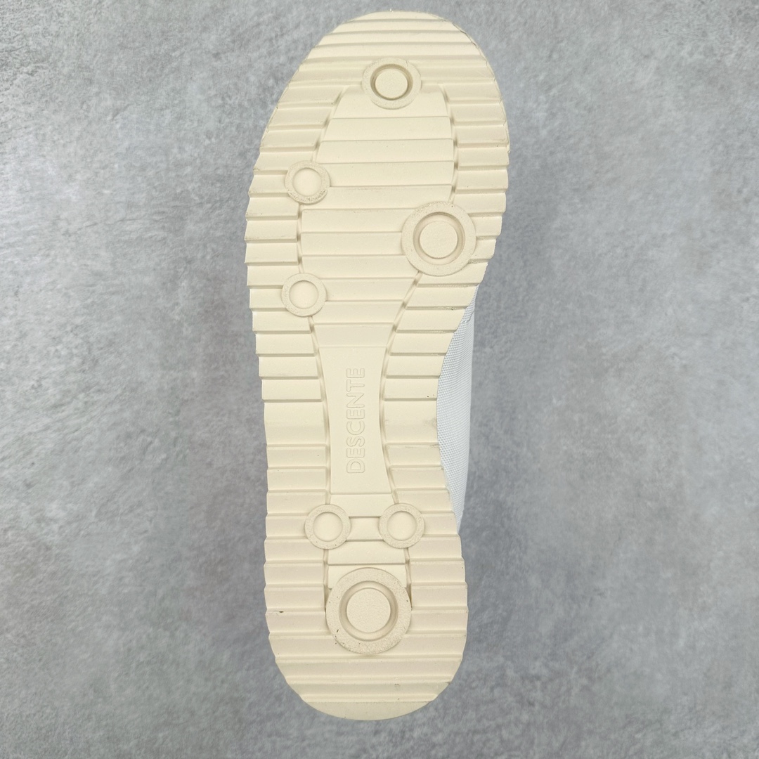 图片[9]-＃绿X/GX 福利特价 DESCENTE CHRON 迪桑特复古运动一脚蹬帆布鞋透气休闲鞋 轻松方便的一脚蹬设计 搭配轻质弹性鞋底 脚感舒适 简洁的帆布鞋面设计适用于多场景穿搭 尺码：36 36.5 37.5 38 38.5 39 40 40.5 41 42 42.5 43 44 44.5 45-选品中心