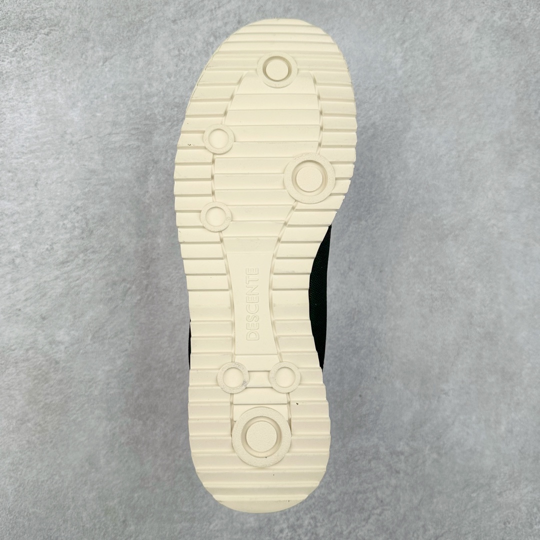 图片[9]-＃绿X/GX 福利特价 DESCENTE CHRON 迪桑特复古运动一脚蹬帆布鞋透气休闲鞋 轻松方便的一脚蹬设计 搭配轻质弹性鞋底 脚感舒适 简洁的帆布鞋面设计适用于多场景穿搭 尺码：36 36.5 37.5 38 38.5 39 40 40.5 41 42 42.5 43 44 44.5 45-选品中心