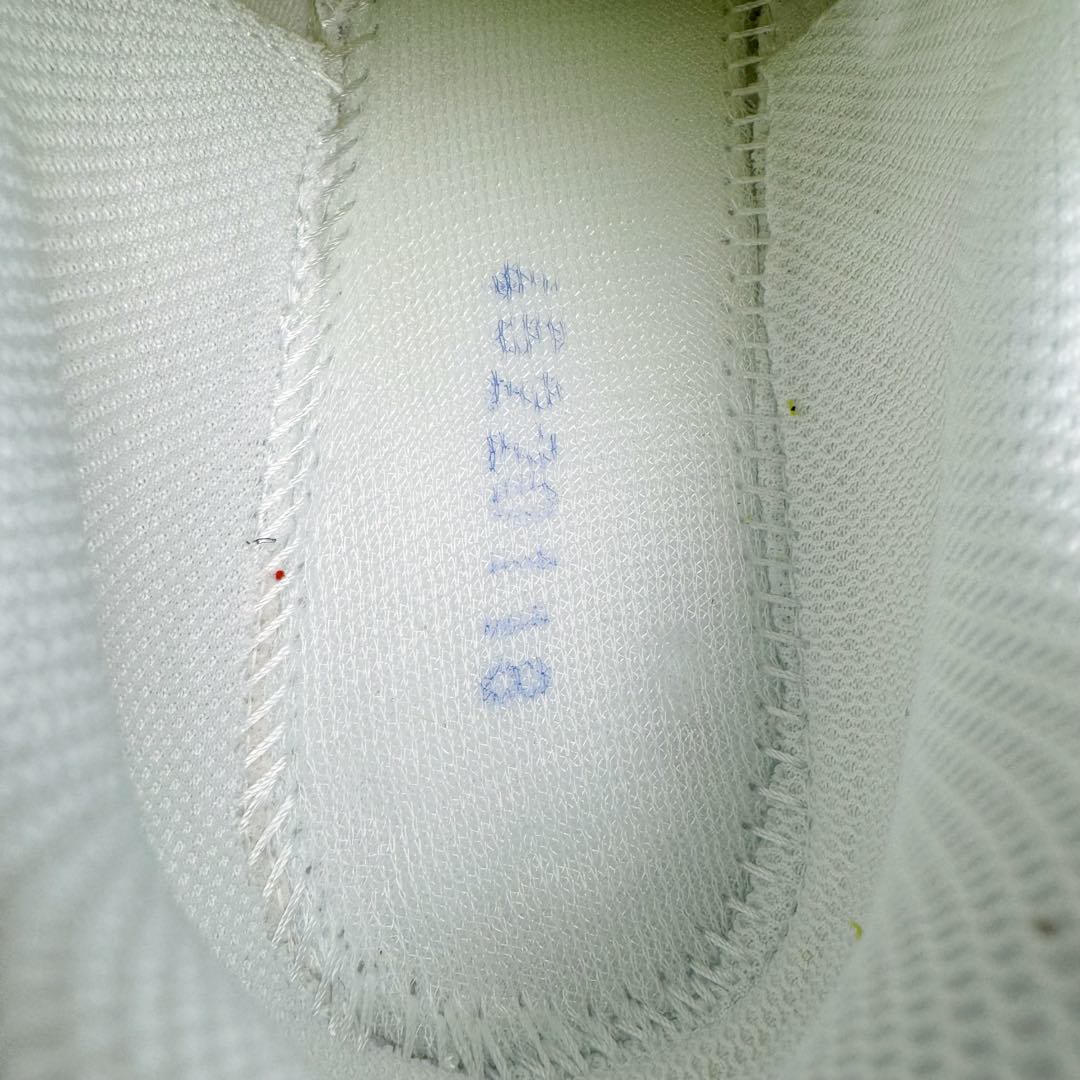 图片[10]-＃ZC总裁 Asics Gel-Kayano K14 亚瑟士系列复古舒适织物合成革减震防滑耐磨低帮休闲跑步鞋 市场顶级版本 原装纸板楦头开发 独家私模五层组合大底 原厂定制缓震硅胶加持 原盒原配 官方四联吊牌 一比一同步原鞋工艺和用料 鞋面原厂“三明治”多层网布 区别其他同价版本 鞋垫采用原厂OrthoLite欧索莱材质 非普通海玻璃鞋垫 后跟一样采用了GEL缓震胶 整体系列设计非常的科技感 锻炼跑步的同时让你一样时尚百搭 尺码：36 37 37.5 38 39 39.5 40 40.5 41.5 42 42.5 43.5 44 44.5 45 46-选品中心