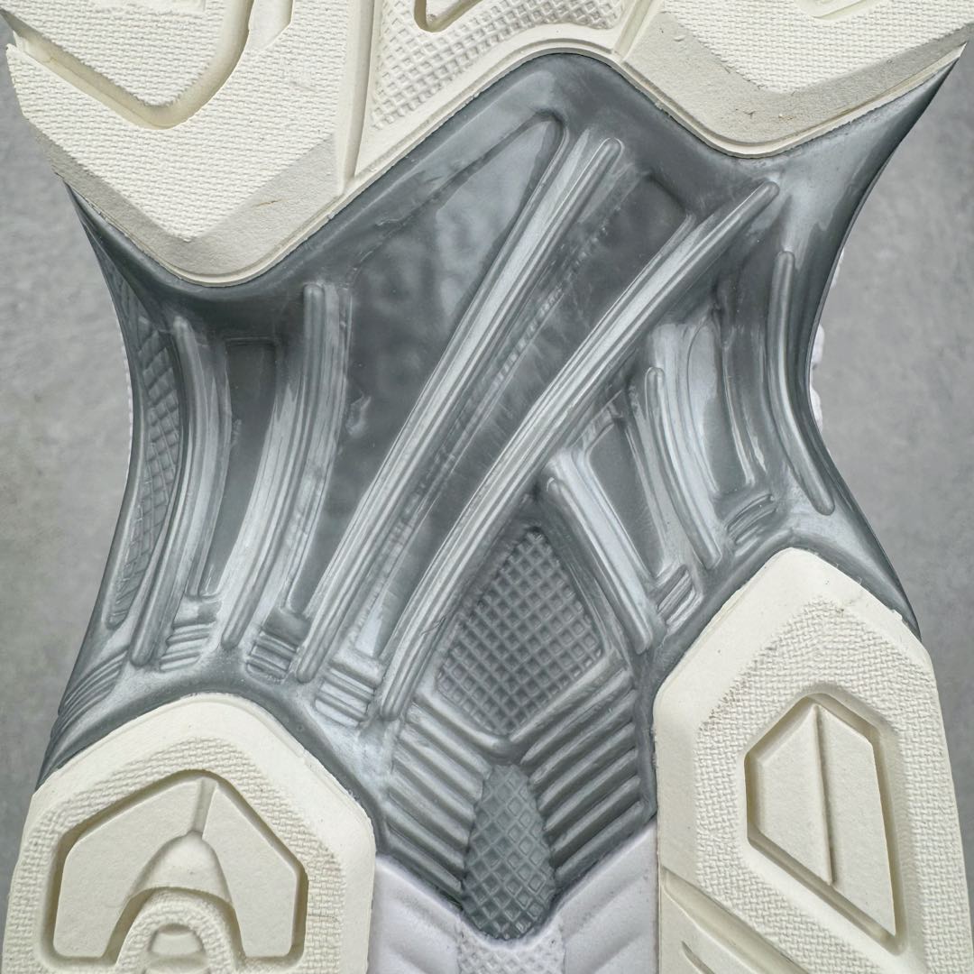 图片[22]-＃ZC总裁 Asics Gel-Kayano K14 亚瑟士系列复古舒适织物合成革减震防滑耐磨低帮休闲跑步鞋 市场顶级版本 原装纸板楦头开发 独家私模五层组合大底 原厂定制缓震硅胶加持 原盒原配 官方四联吊牌 一比一同步原鞋工艺和用料 鞋面原厂“三明治”多层网布 区别其他同价版本 鞋垫采用原厂OrthoLite欧索莱材质 非普通海玻璃鞋垫 后跟一样采用了GEL缓震胶 整体系列设计非常的科技感 锻炼跑步的同时让你一样时尚百搭 尺码：36 37 37.5 38 39 39.5 40 40.5 41.5 42 42.5 43.5 44 44.5 45 46-选品中心