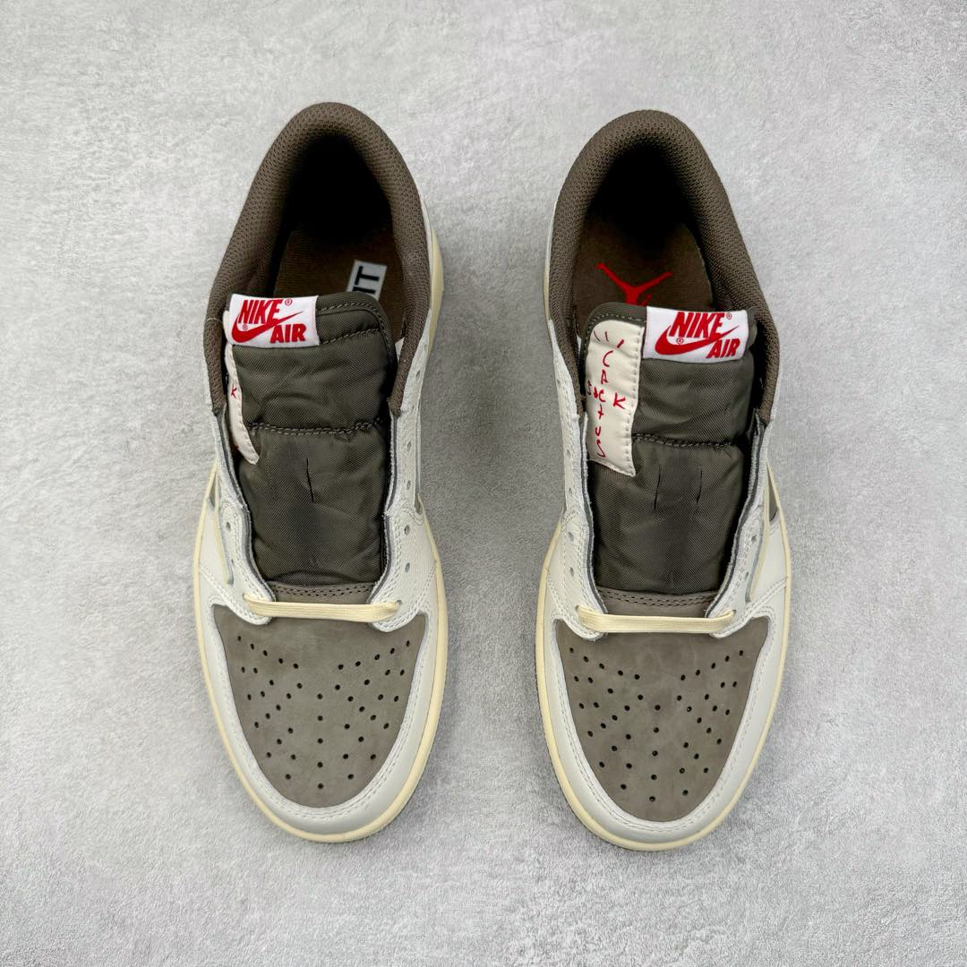 图片[2]-＃XC纯原福利 Travis Scott x Air Jordan AJ1 Low OG SP TS联名倒钩3.0低帮 白棕色 DM7866-162 工厂整单全码套现 清远全套加持 XC原厂全套原楦原纸板冲刀磨具开发 原厂皮料加持 原厂港宝加持定型后跟R度完美 同源原厂电绣 鬼脸飞翼针数密度立体效果一致 百分百一致原鞋 原厂拉帮工艺 针距密度一致 后跟弧度收口自然不对折 极致一眼正品既视感 进口玻璃冲刀皮料裁剪零毛边 全鞋电脑针车工艺 品控清洁度最高QC检验标准 免检产品 原厂订购鞋盒、鞋标、防尘纸、鞋撑、鞋带 追求极致的原厂味道 尺码：36 36.5 37.5 38 38.5 39 40 40.5 41 42 42.5 43 44 44.5 45 46 47.5-选品中心