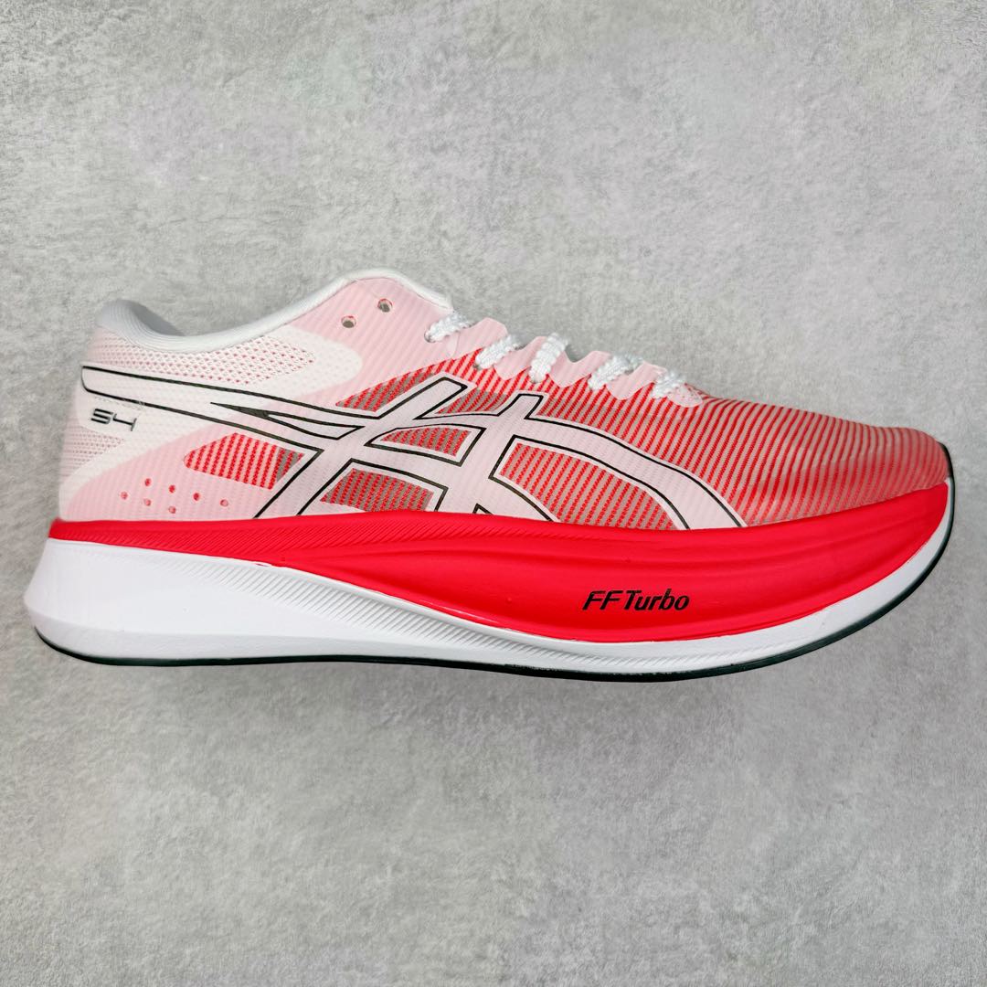 Asics S4 亚瑟士防滑耐磨低帮跑步鞋 ASICS（亚瑟士）是日本实业家鬼冢喜八郎创立的跑鞋运动品牌，名字想法源自著名的拉丁谚语“AnimaSana In Corpore Sano”为“健全的精神寓于强健的体魄”。正如其名字的含义，ASICS亚瑟士一直坚信保持身体的健康与活力是打造健康快乐的生活方式的最佳途径。亚瑟士的跑鞋、篮球鞋等系列集专业与美貌于一身，拥有极高的热度。2016年，ASICS在“2016年日本最佳全球品牌”排行榜名列第17名。尺码：36 37 37.5 38 39 39.5 40.5 41.5 42 42.5 43.5 44 44.5 45-选品中心