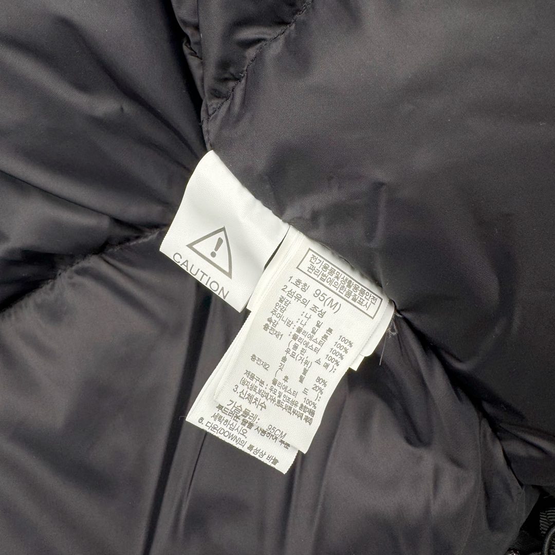 图片[16]-THE NORTH FACE Mountain FW24 Gore-Tex dryvent ULTIMATE 北面山脉系列防水面料刺绣LOGO防风保暖鹅绒连帽含羽绒外套男女同款 The North Face于1966年成立，一直致力于为户外运动员的每一次严酷探索提供专业装备。作为全球户外运动领导品牌，The NorthFace以经过专业运动员测试、适应各类户外需求的产品助力探索者不断超越自我，激发人类潜能。The North Face象征着众多山脉中更冷、更值得挑战的北坡。品牌标志则来自Half Dome，一座位于美国加州Yosemite NationalPark（优胜美地国家公园）里的山峰，中文名字取为「北面」，象征着不畏惧的户外探索精神。1997年，The North Face采用全新的宣传标语「Never Stop Exploring探索永不停止」，体现品牌的探索精神，成为品牌的座右铭。尺码：XS S M L XL 2XL-选品中心