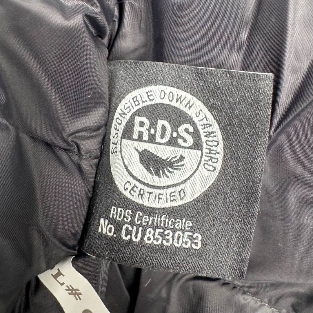 图片[10]-THE NORTH FACE Mountain FW24 Gore-Tex dryvent ULTIMATE 北面山脉系列防水面料刺绣LOGO防风保暖鹅绒连帽含羽绒外套男女同款 The North Face于1966年成立，一直致力于为户外运动员的每一次严酷探索提供专业装备。作为全球户外运动领导品牌，The NorthFace以经过专业运动员测试、适应各类户外需求的产品助力探索者不断超越自我，激发人类潜能。The North Face象征着众多山脉中更冷、更值得挑战的北坡。品牌标志则来自Half Dome，一座位于美国加州Yosemite NationalPark（优胜美地国家公园）里的山峰，中文名字取为「北面」，象征着不畏惧的户外探索精神。1997年，The North Face采用全新的宣传标语「Never Stop Exploring探索永不停止」，体现品牌的探索精神，成为品牌的座右铭。尺码：XS S M L XL 2XL-选品中心