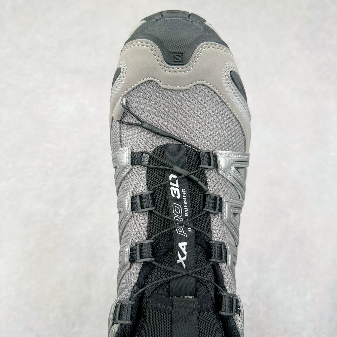 图片[4]-＃X版福利特价 Salomon XA PRO 3D ADV 萨洛蒙户外越野跑鞋 鞋面采用SENSIFIT贴合技术 全方位贴合包裹脚型 鞋跟部鞋底牵引设计 提供强大的抓地性能 更适应野外崎岖不平的道路 其3D ADVANCED CHASSIS底盘 材料轻量大化 钉齿设计更具稳定性、防护性 鞋底易磨损区运用CONTAGRIP高耐磨材料 应对城市硬质路面长距离跑考验 尺码：36 36.5 37.5 38 38.5 39 40 40.5 41 42 42.5 43 44 44.5 45-选品中心