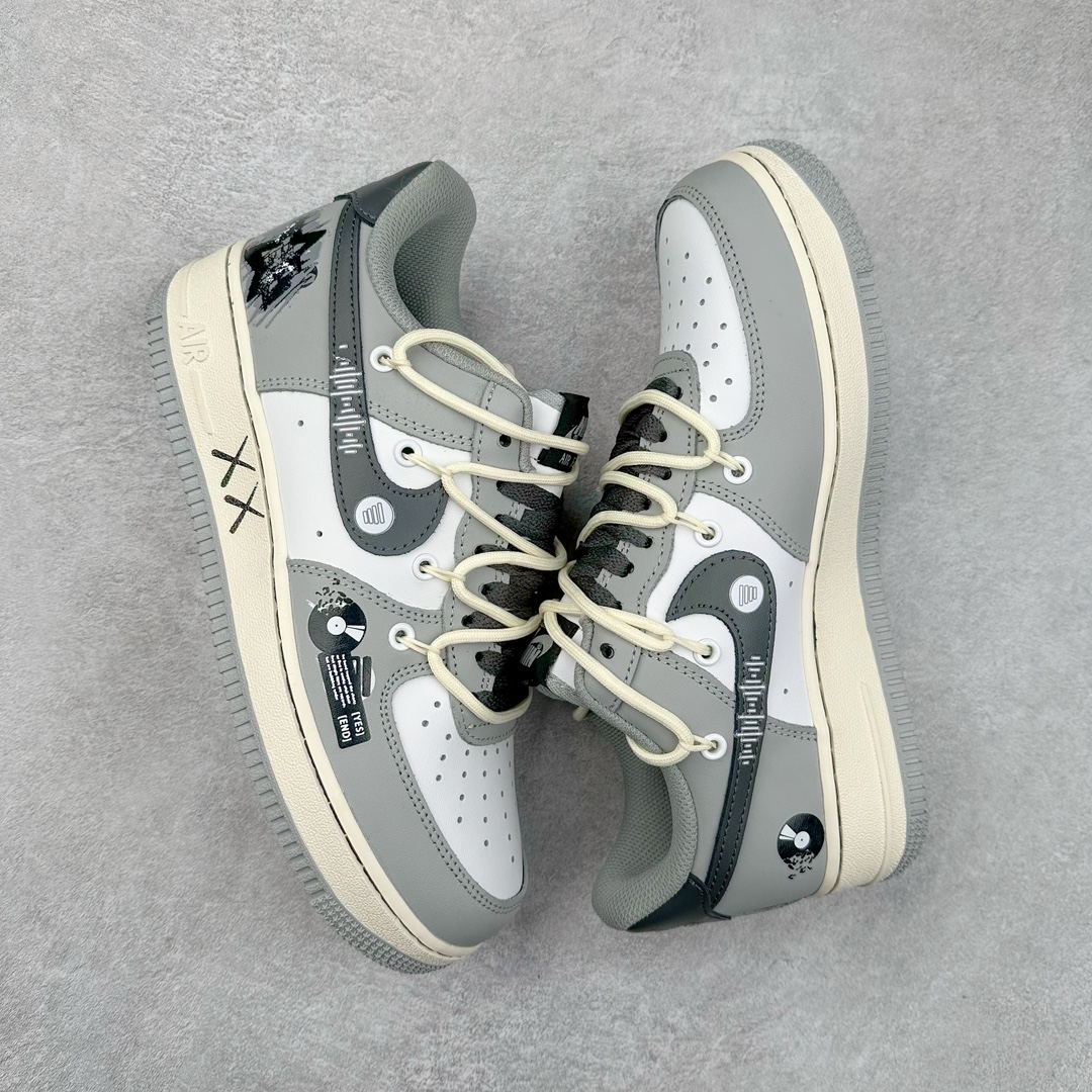 图片[3]-NK Air Force 1 Mid 空军一号中帮高帮百搭休闲运动板鞋 KS6896-666 柔软、弹性十足的缓震性能和出色的中底设计 横跨复古与现代的外型结合 造就出风靡全球三十多年的Force 1 尺码：36 36.5 37.5 38 38.5 39 40 40.5 41 42 42.5 43 44 44.5 45-选品中心