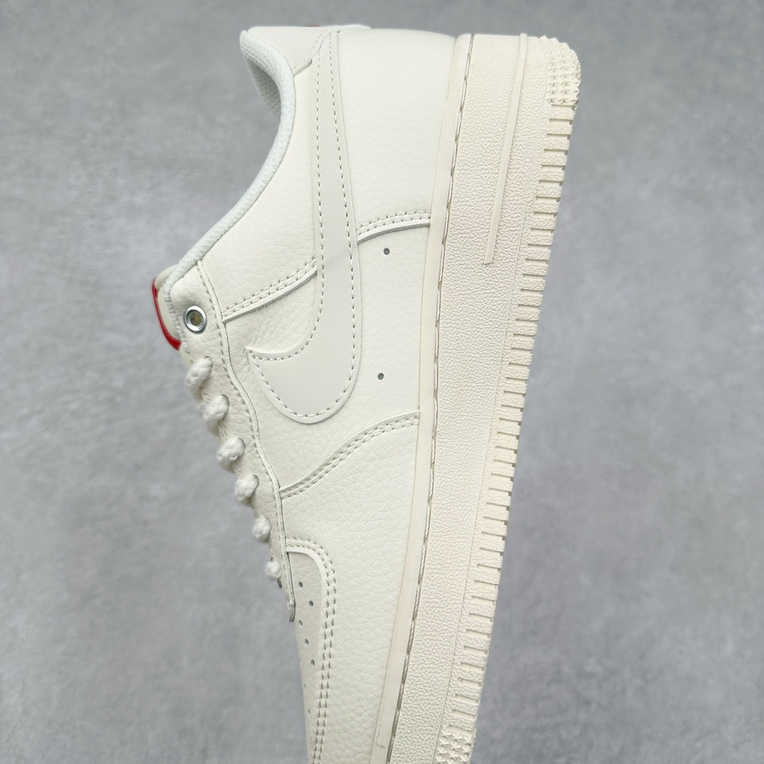 图片[7]-NK Air Force 1 Mid 空军一号中帮高帮百搭休闲运动板鞋 SJ6698-016 柔软、弹性十足的缓震性能和出色的中底设计 横跨复古与现代的外型结合 造就出风靡全球三十多年的Force 1 尺码：36 36.5 37.5 38 38.5 39 40 40.5 41 42 42.5 43 44 44.5 45-选品中心