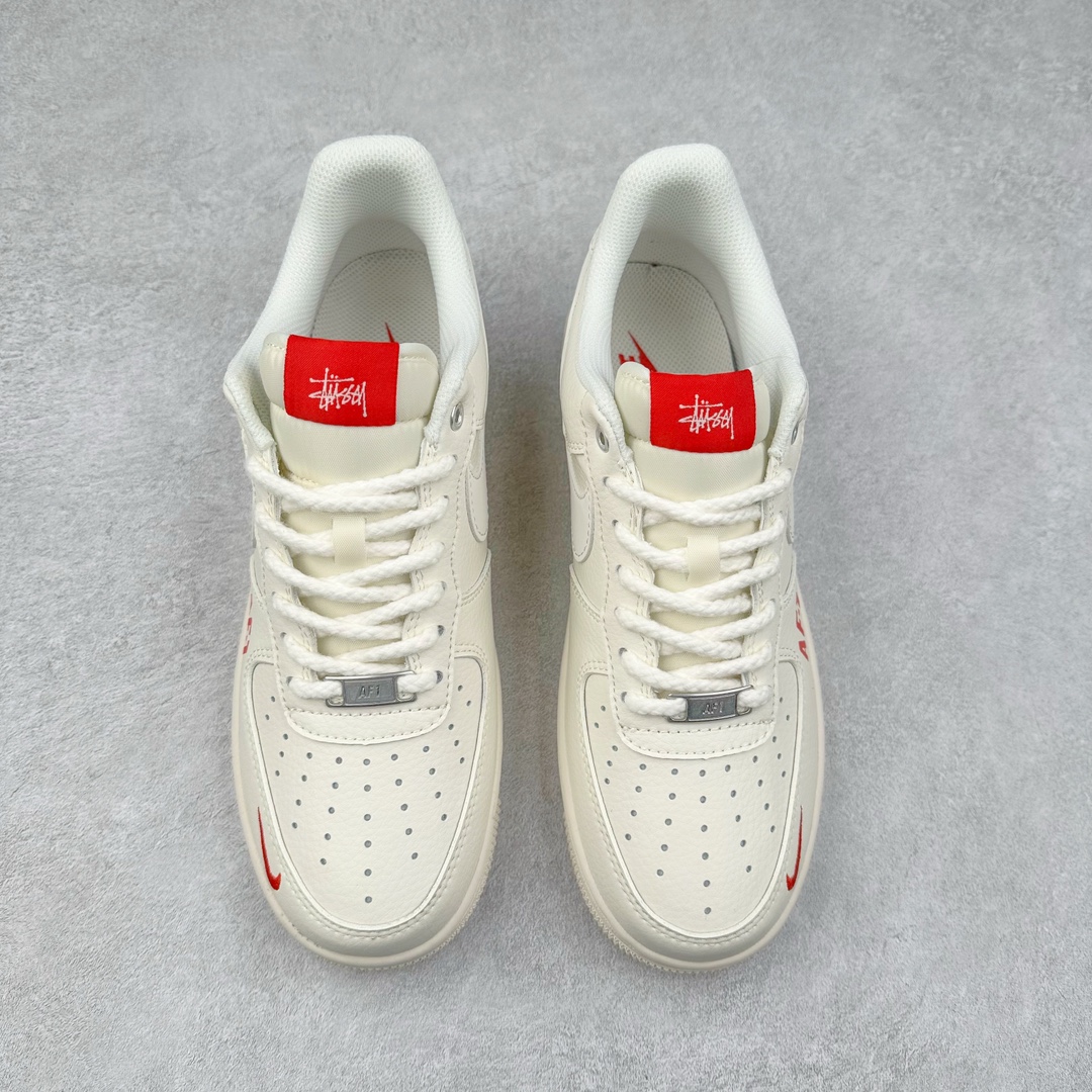 图片[2]-NK Air Force 1 Mid 空军一号中帮高帮百搭休闲运动板鞋 SJ6698-016 柔软、弹性十足的缓震性能和出色的中底设计 横跨复古与现代的外型结合 造就出风靡全球三十多年的Force 1 尺码：36 36.5 37.5 38 38.5 39 40 40.5 41 42 42.5 43 44 44.5 45-选品中心