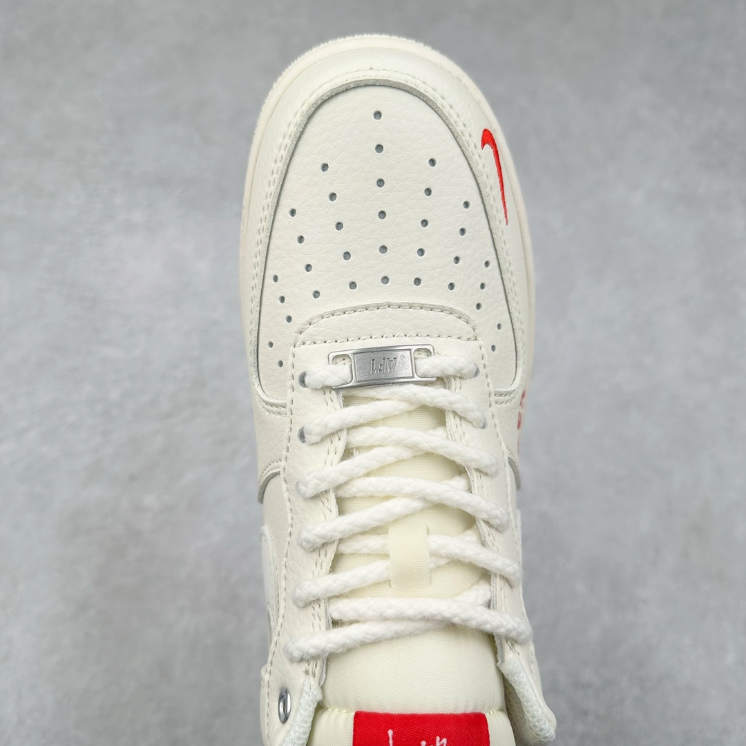 图片[4]-NK Air Force 1 Mid 空军一号中帮高帮百搭休闲运动板鞋 SJ6698-016 柔软、弹性十足的缓震性能和出色的中底设计 横跨复古与现代的外型结合 造就出风靡全球三十多年的Force 1 尺码：36 36.5 37.5 38 38.5 39 40 40.5 41 42 42.5 43 44 44.5 45-选品中心