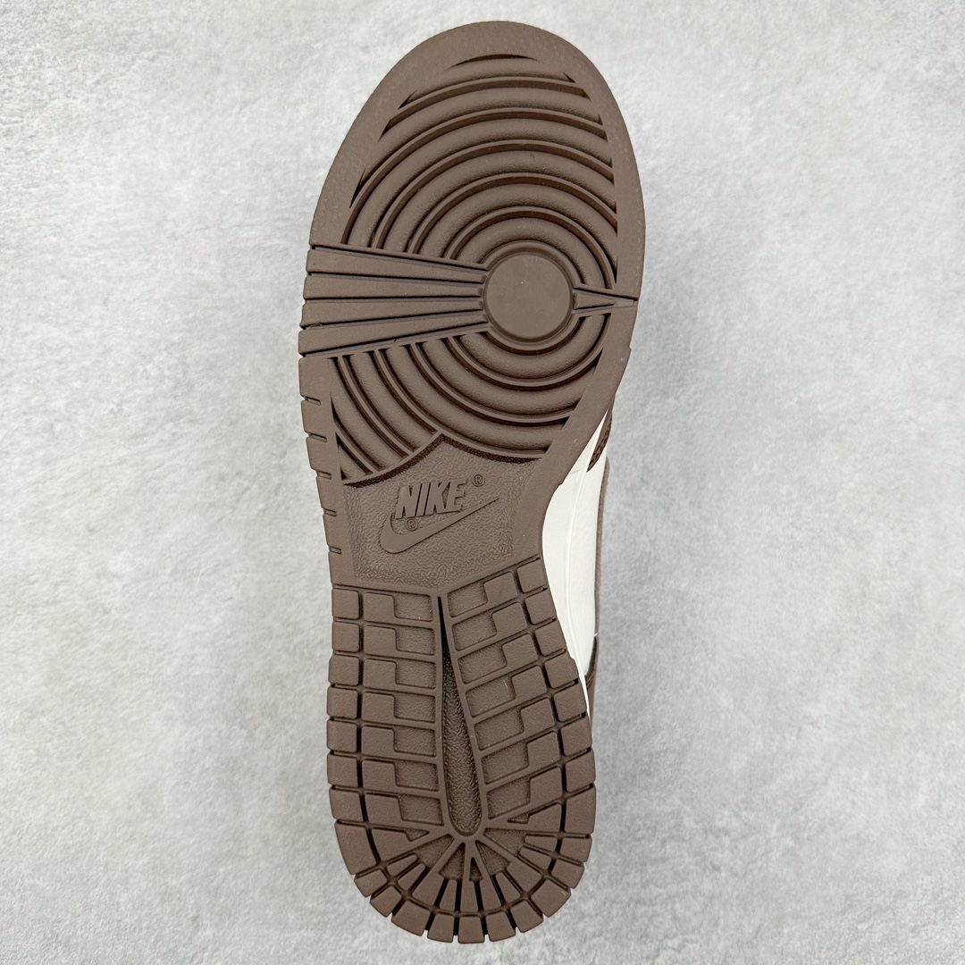 图片[9]-NK Dunk Low 定制配色 SF1029-408 大厂出品 极力推荐 原装头层材料 独家版型蒸餾加工帶來的是更好的视觉和脚感体验大厂纯原品质出货 清洁度 电绣工艺 皮料切割干净无任何毛边 细节完美 尺码：36 36.5 37.5 38 38.5 39 40 40.5 41 42 42.5 43 44 44.5 45 46 47.5-选品中心