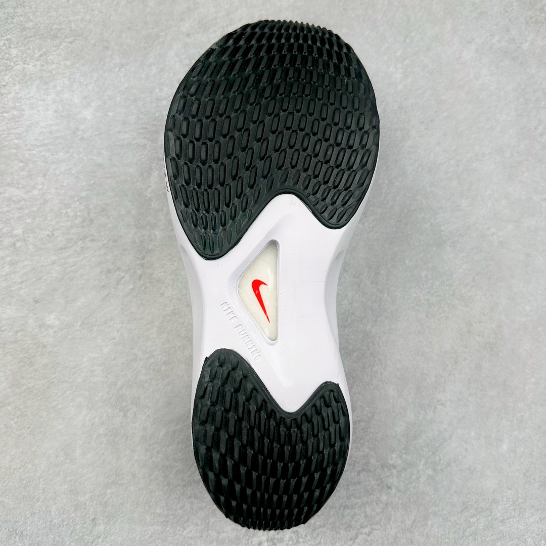 图片[9]-＃特价福利 NK Zoom Fly 5 飞行5代马拉松系列低帮透气休闲运动慢跑鞋 NK旗下跑鞋阵容持续迎来新成员 今回正式登场的鞋型为 Zoom Fly 5 全鞋大量采用回收材料制成 鞋面搭载创新 Flyknit 技术打造的编织网眼 同时考量了舒适、性能与可持续性 采用大型 ZoomX 中底与 Swoosh 徽标注入等变化 鞋侧还有「Push Limits + Break Barriers」字样叙述 尺码：36 36.5 37.5 38 38.5 39 40 40.5 41 42 42.5 43 44 44.5 45-选品中心