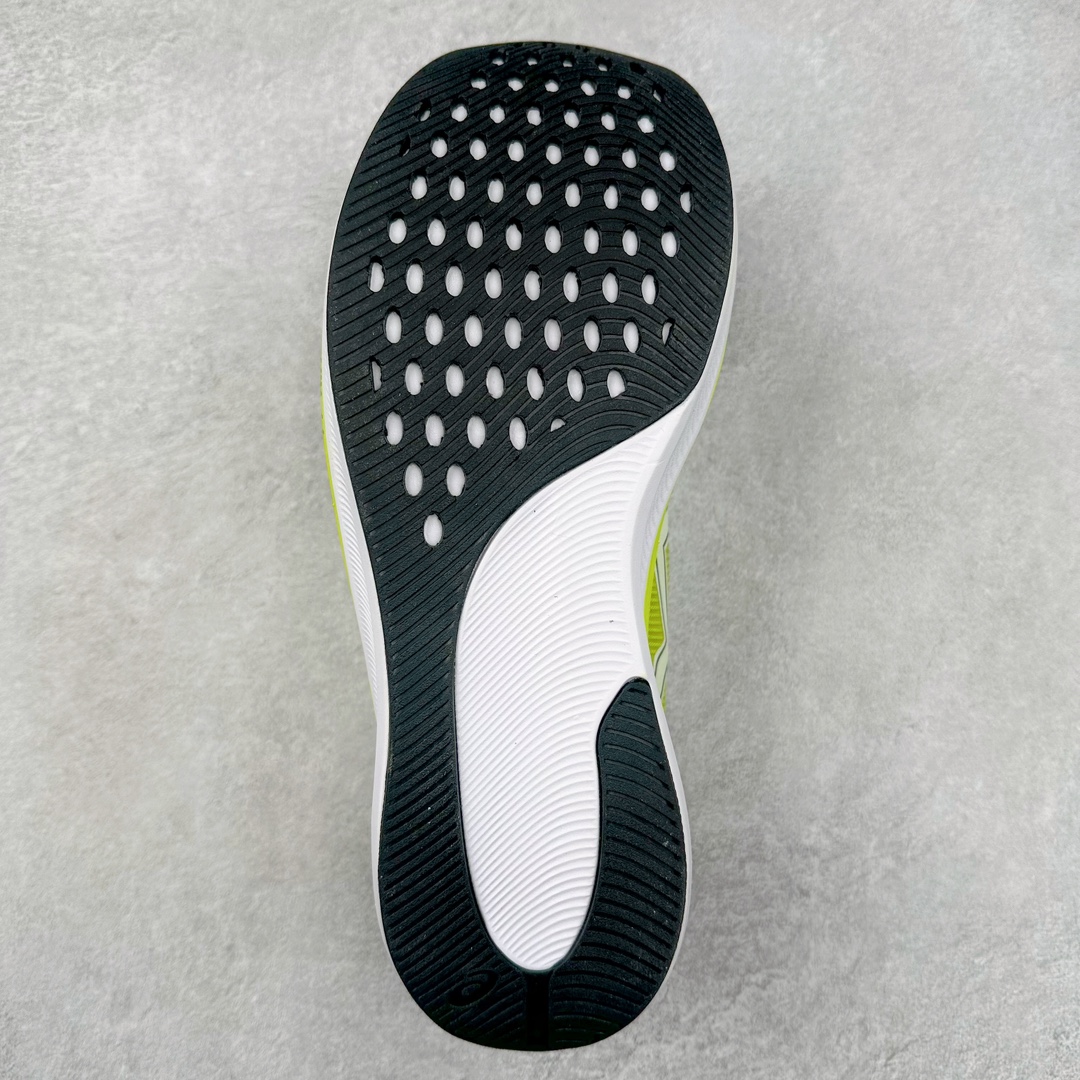 图片[9]-Asics S4 亚瑟士防滑耐磨低帮跑步鞋 ASICS（亚瑟士）是日本实业家鬼冢喜八郎创立的跑鞋运动品牌，名字想法源自著名的拉丁谚语“AnimaSana In Corpore Sano”为“健全的精神寓于强健的体魄”。正如其名字的含义，ASICS亚瑟士一直坚信保持身体的健康与活力是打造健康快乐的生活方式的最佳途径。亚瑟士的跑鞋、篮球鞋等系列集专业与美貌于一身，拥有极高的热度。2016年，ASICS在“2016年日本最佳全球品牌”排行榜名列第17名。尺码：36 37 37.5 38 39 39.5 40.5 41.5 42 42.5 43.5 44 44.5 45-选品中心