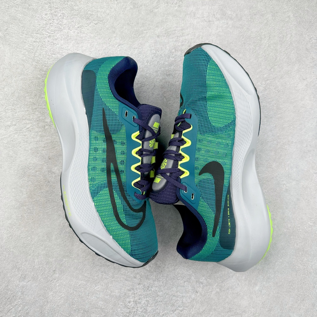 图片[3]-＃特价福利 NK Zoom Fly 5 飞行5代马拉松系列低帮透气休闲运动慢跑鞋 NK旗下跑鞋阵容持续迎来新成员 今回正式登场的鞋型为 Zoom Fly 5 全鞋大量采用回收材料制成 鞋面搭载创新 Flyknit 技术打造的编织网眼 同时考量了舒适、性能与可持续性 采用大型 ZoomX 中底与 Swoosh 徽标注入等变化 鞋侧还有「Push Limits + Break Barriers」字样叙述 尺码：36 36.5 37.5 38 38.5 39 40 40.5 41 42 42.5 43 44 44.5 45-选品中心